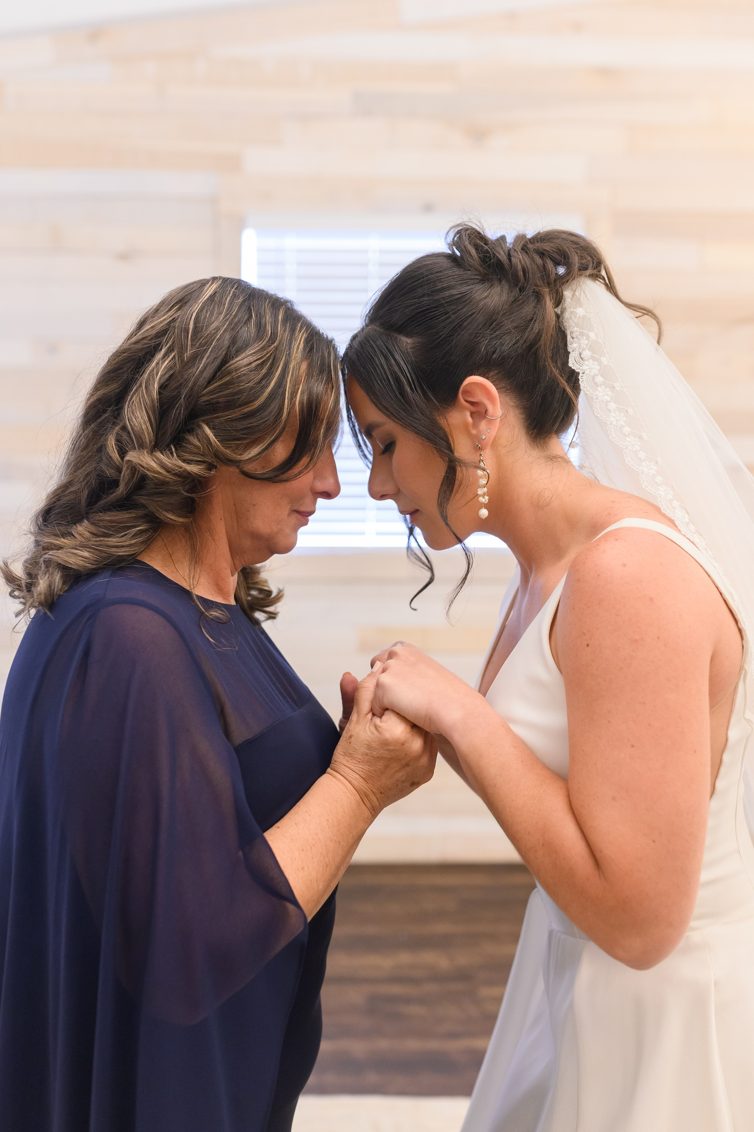 G + F. Wedding photographer in Orlando, Boston & New York Anderson Marques
