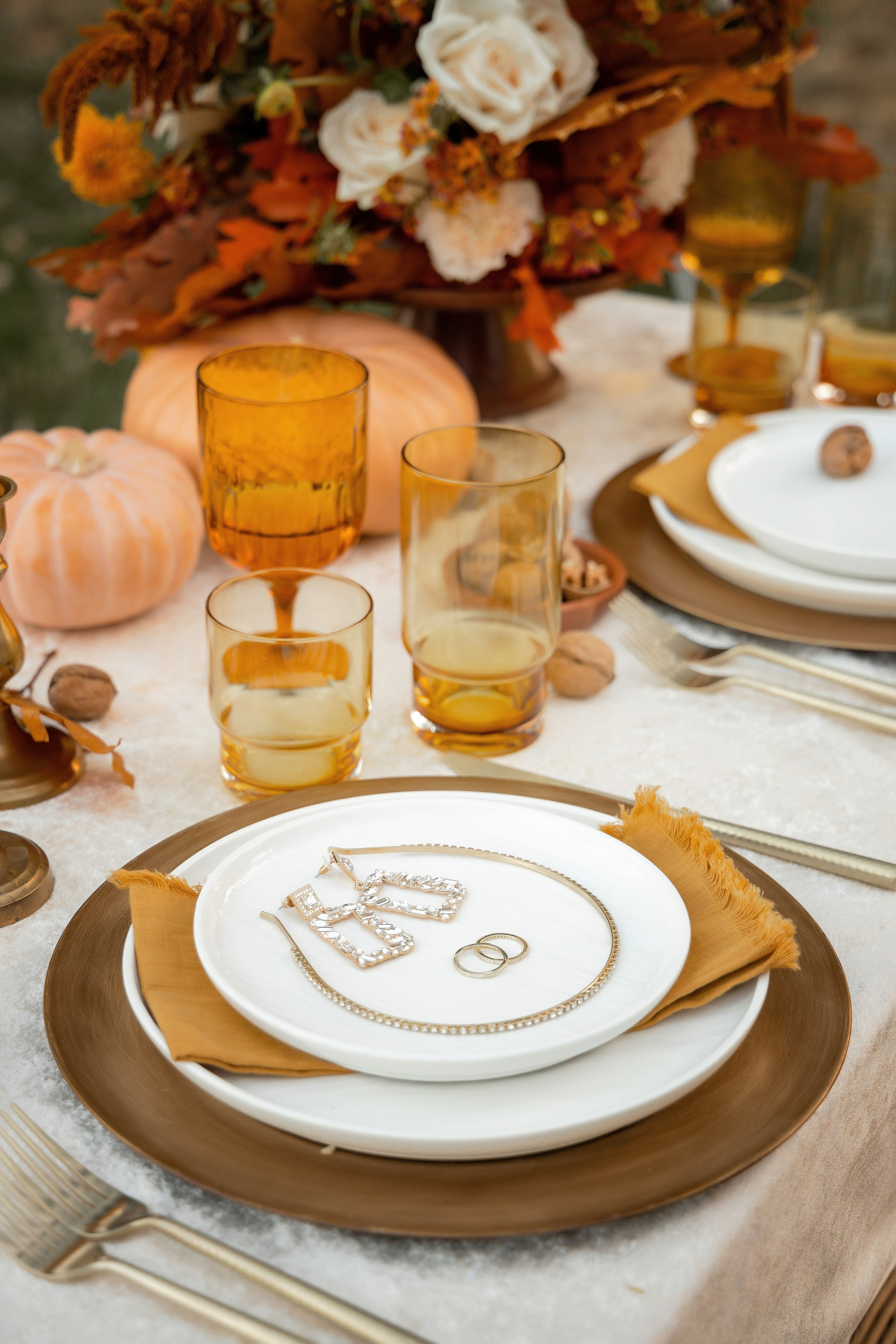 Wedding photo shoot. Bay Area Photographer: family, maternity, love story, wedding