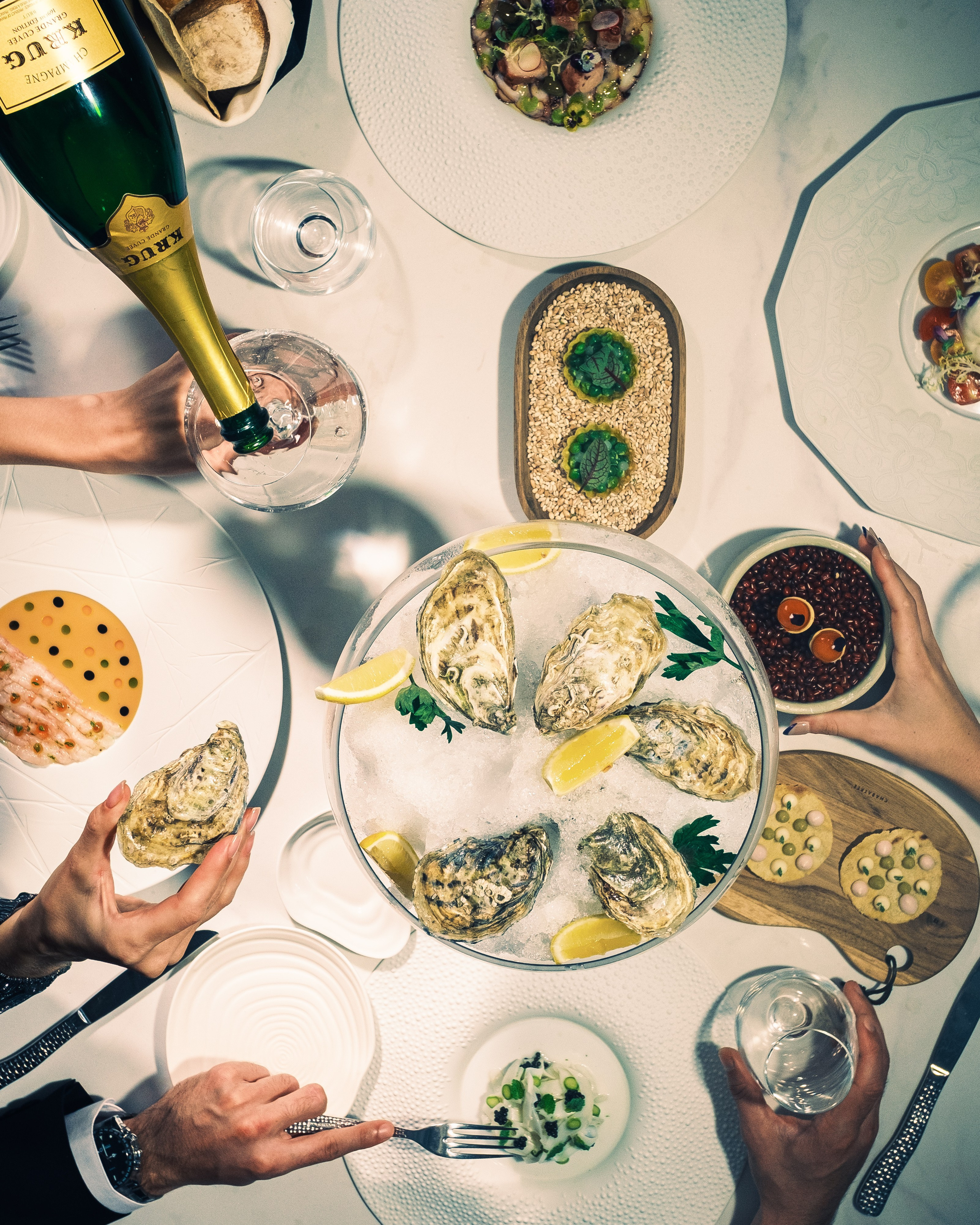 ACQUA BANGKOK RESTAURANT. Anton Usanov | Creative producer | Photographer | Art-director