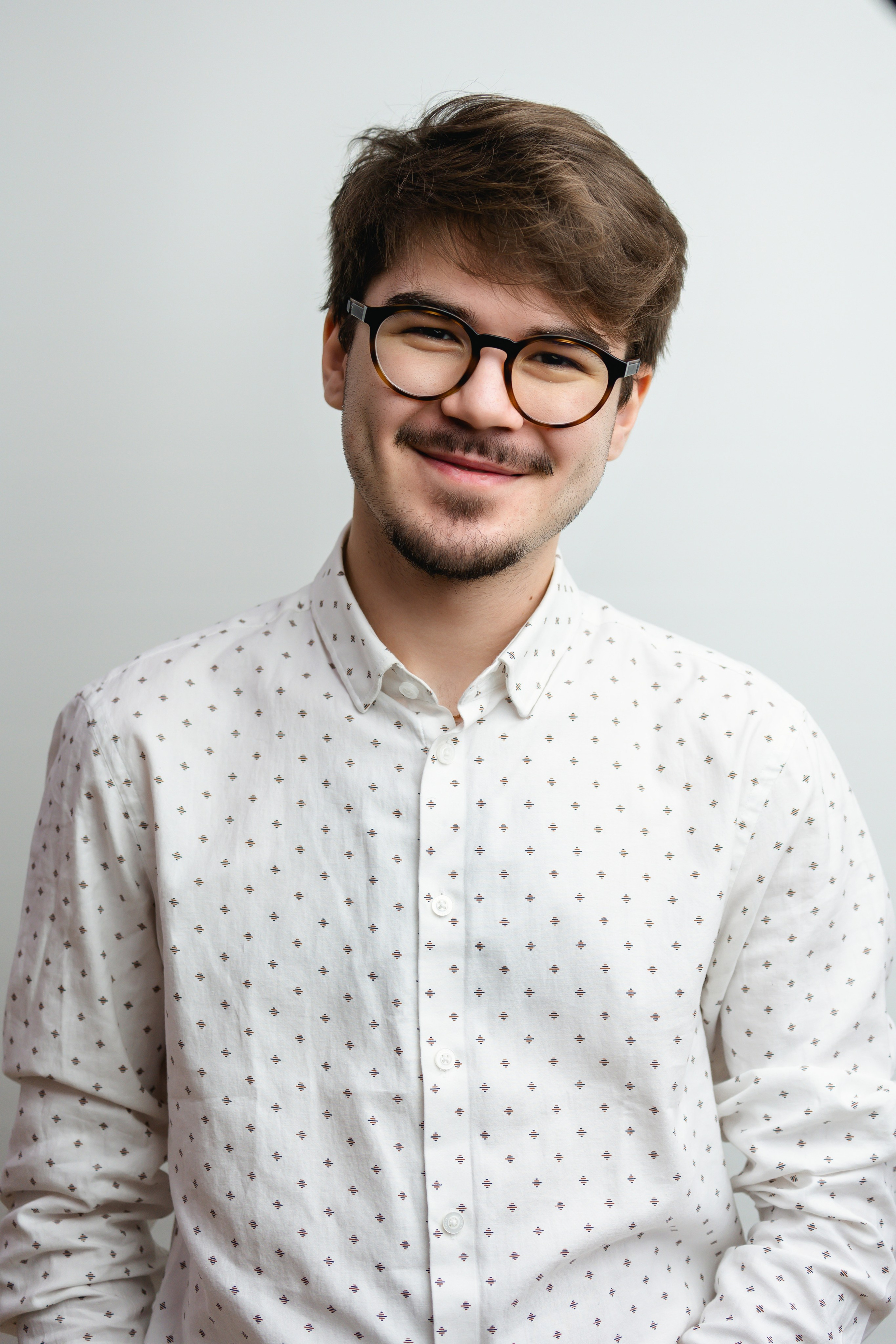 Preț album foto clasic – Estudent.md