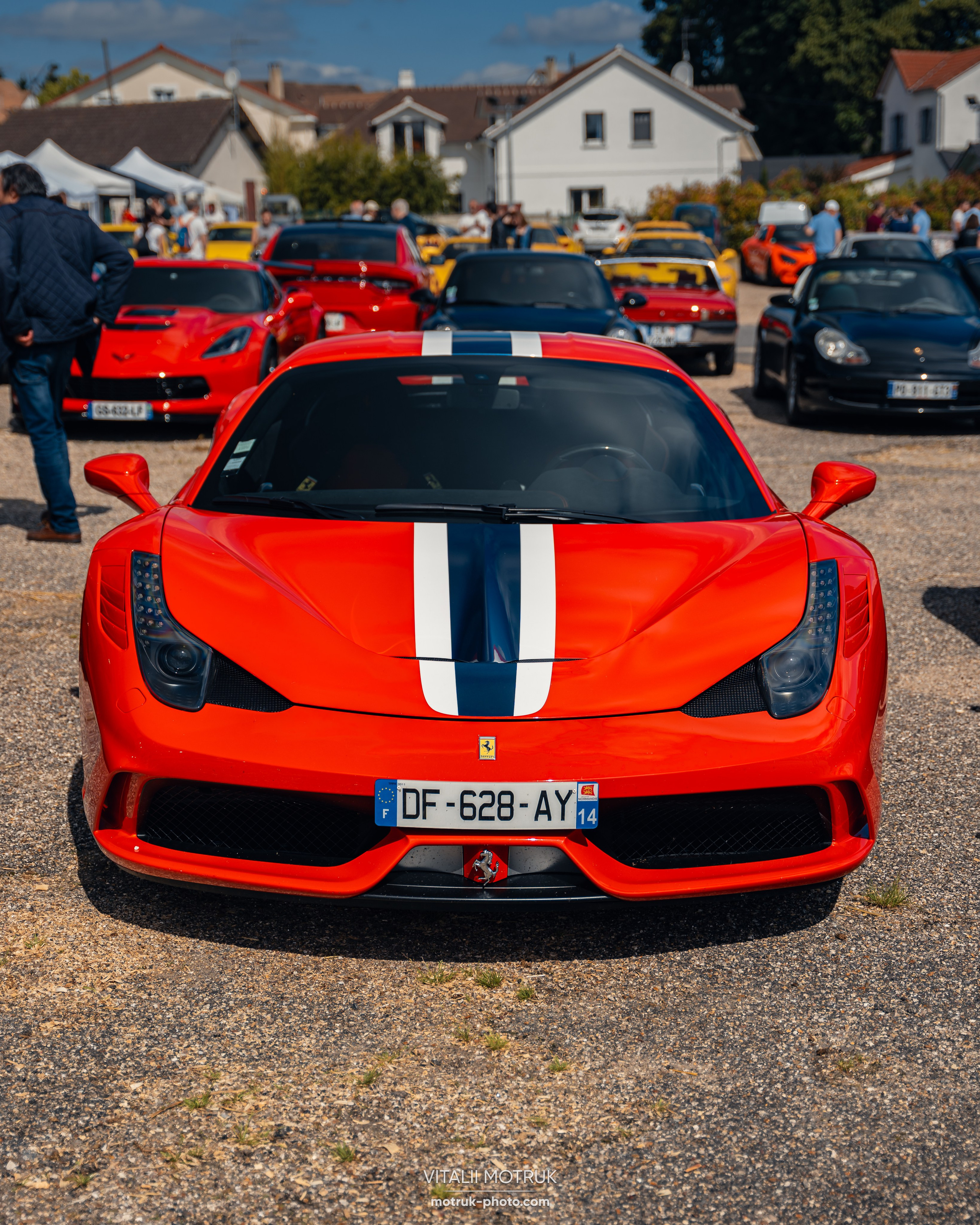 Cars and Coffee 23 juin 2024. Photographe de voitures à Paris — Vitalii Motruk