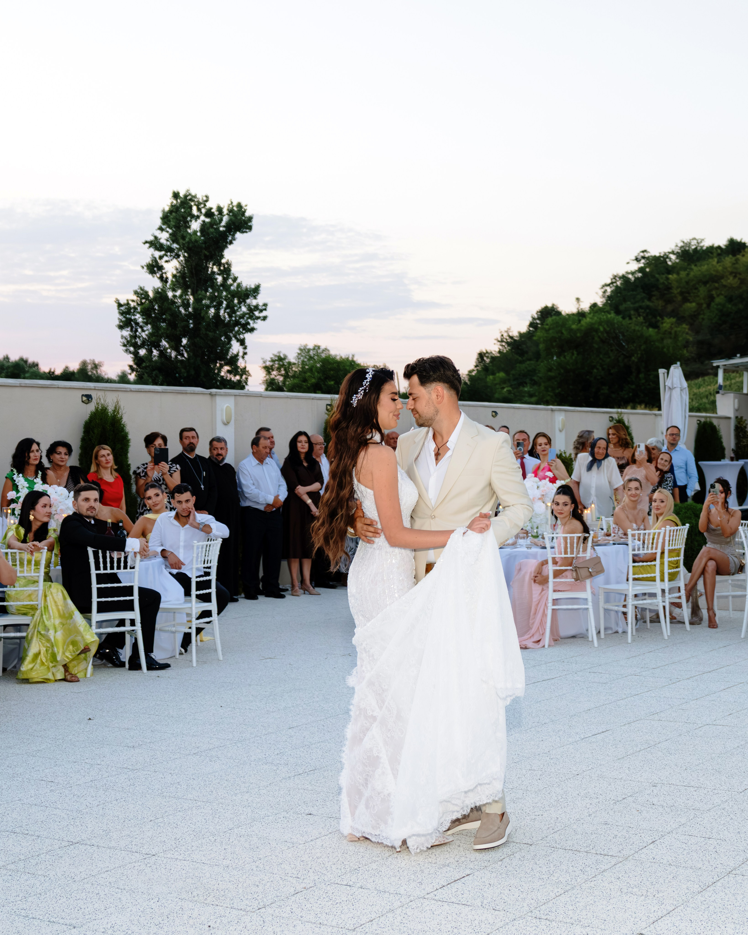 Iubire la apus pe Dunăre | Sonia & Bogdan. Andrei Marta | Fotograf Nuntă & Destination Wedding