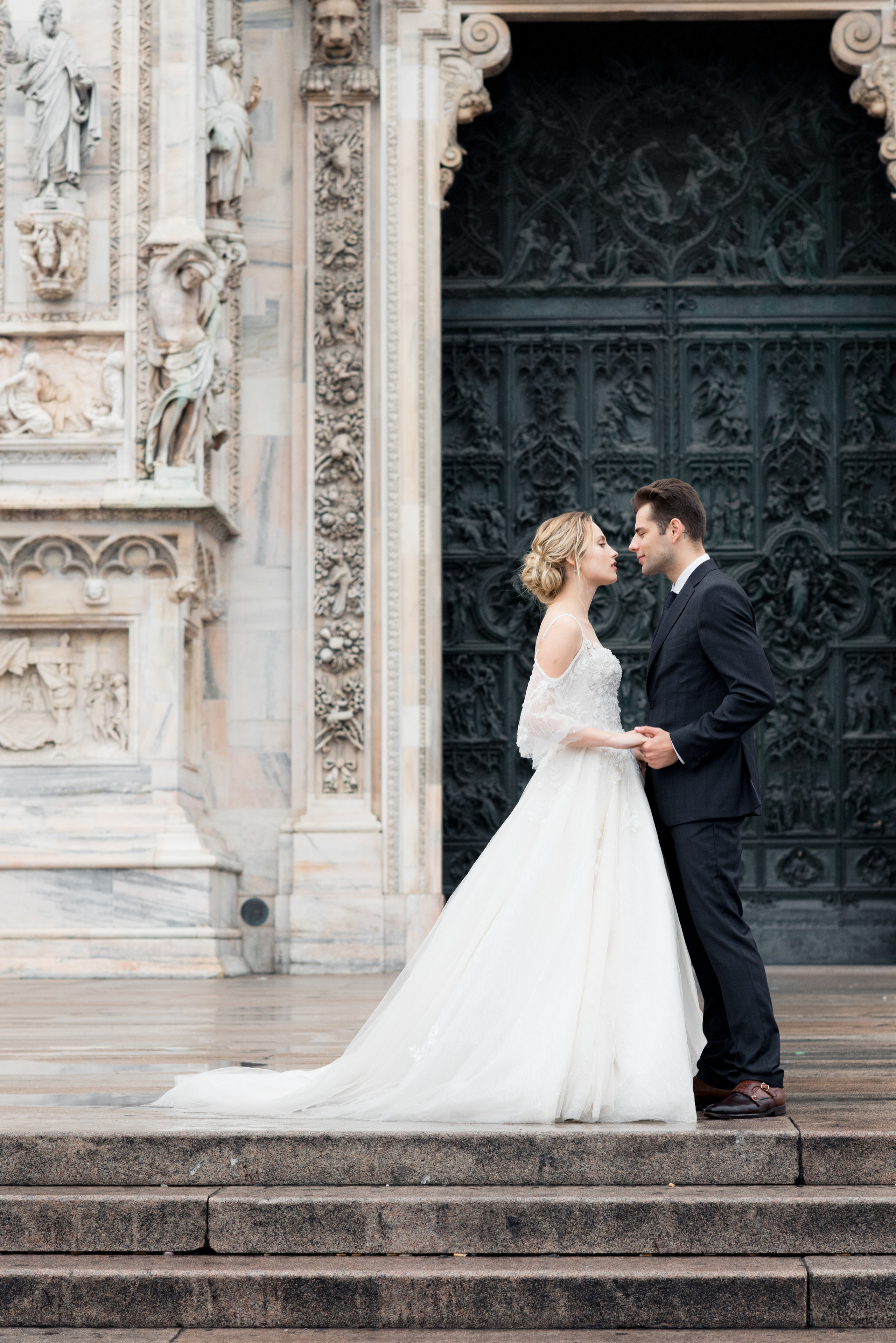 KATE & ANDREW Milan, Italy. I am Elena Altendorfer. Wedding photographer in Zurich and Switzerland