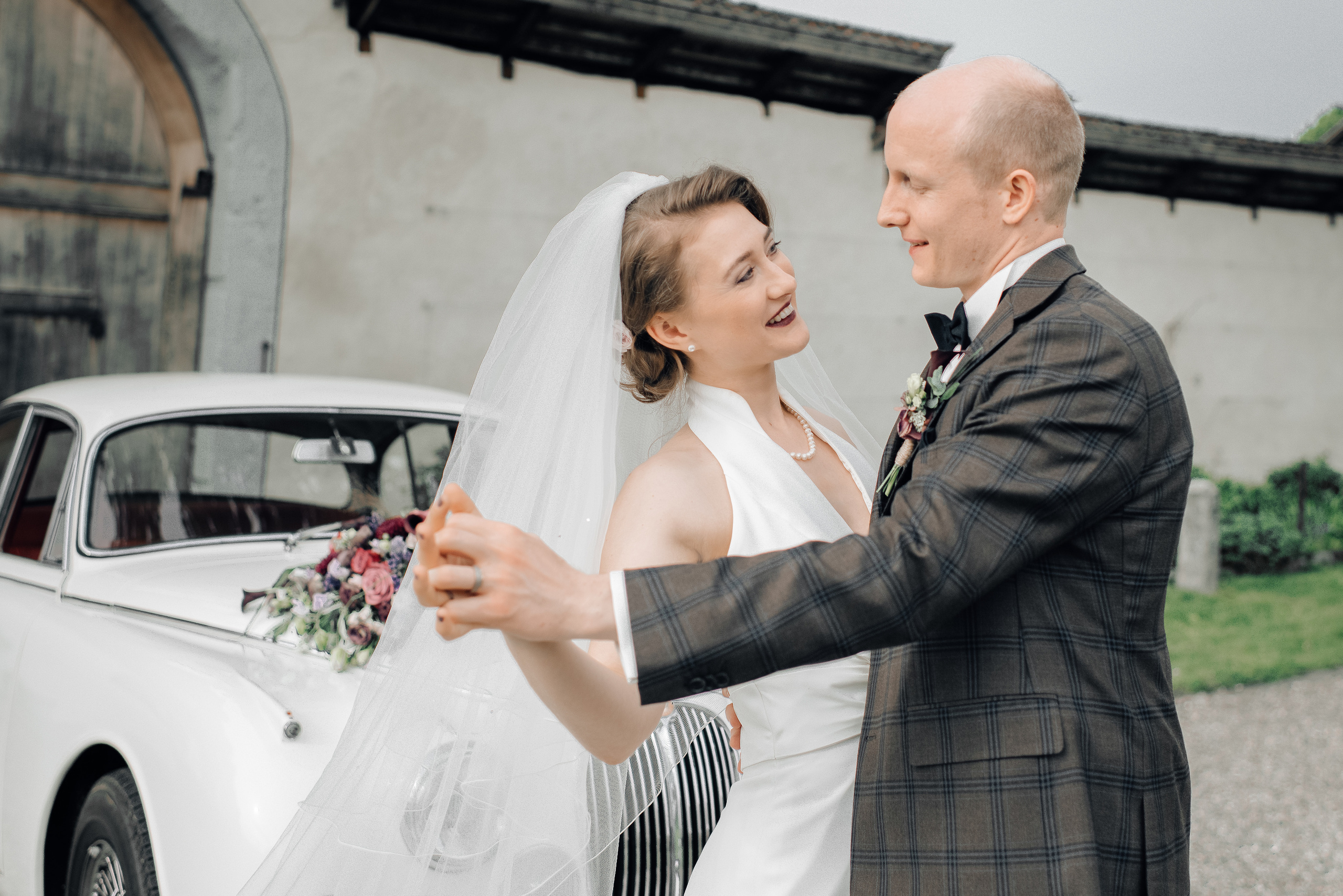 YULIA & MICHAEL Switzerland. I am Elena Altendorfer. Wedding photographer in Zurich and Switzerland