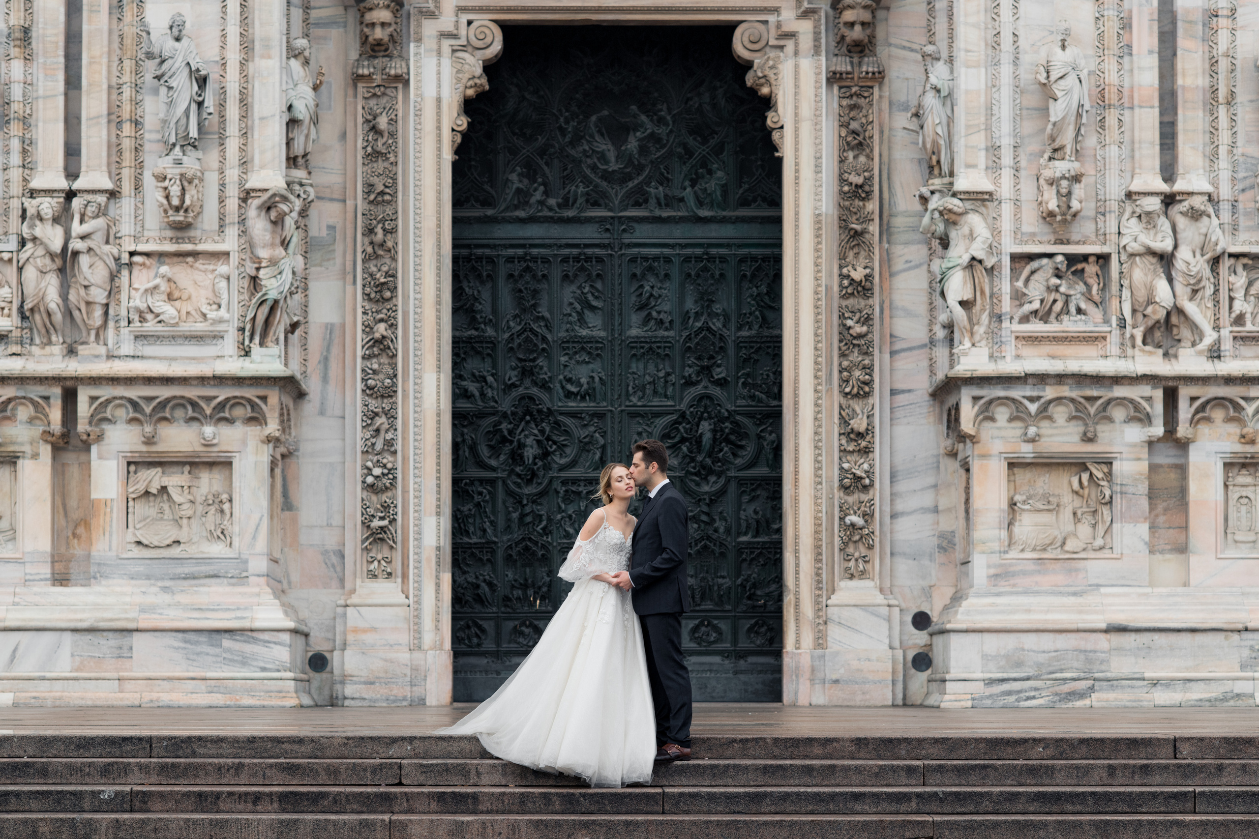 KATE & ANDREW Milan, Italy. I am Elena Altendorfer. Wedding photographer in Zurich and Switzerland