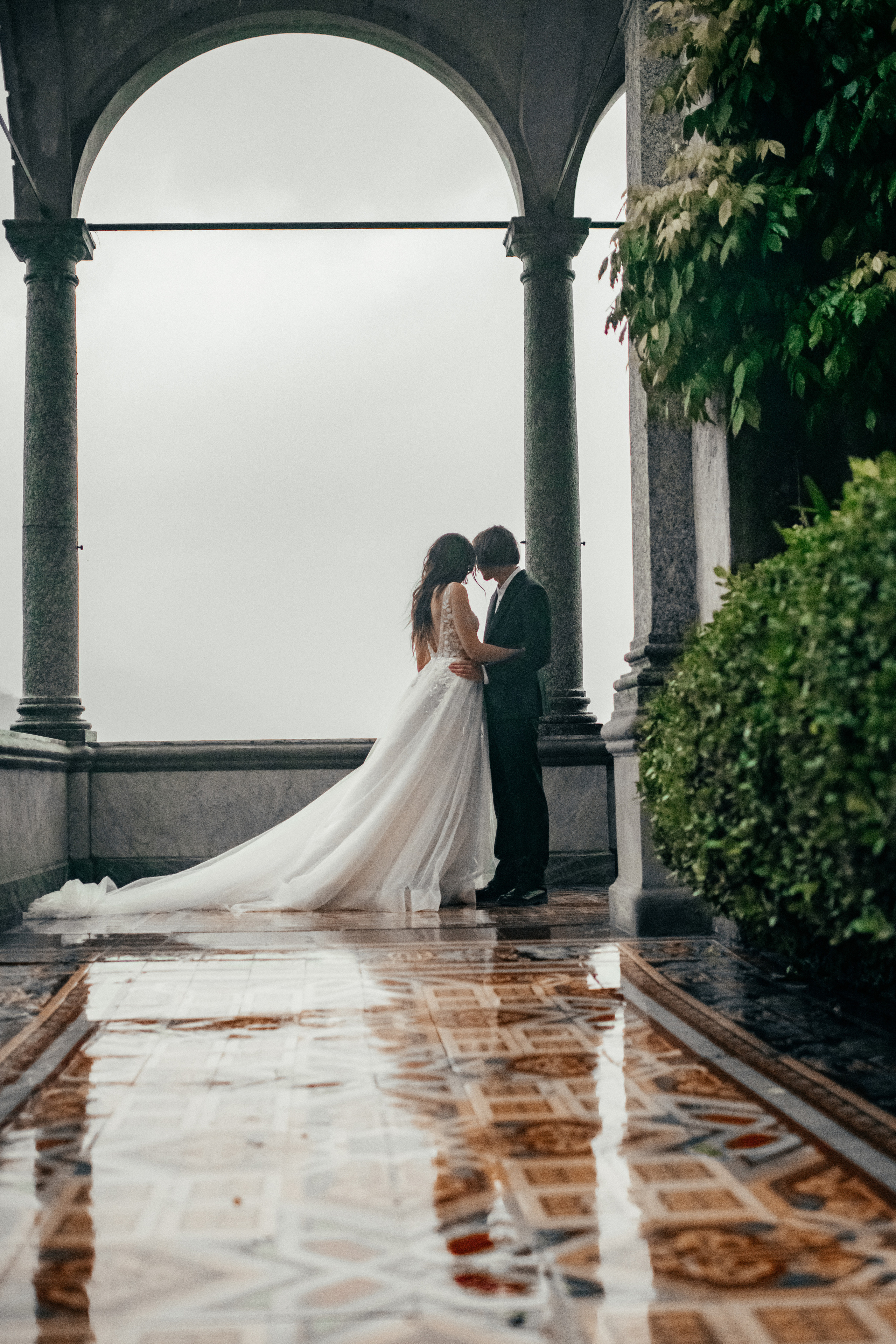 ALEXANDRA & ALEX Villa Monastero in Varenna, Italy. I am Elena Altendorfer. Wedding photographer in Zurich and Switzerland