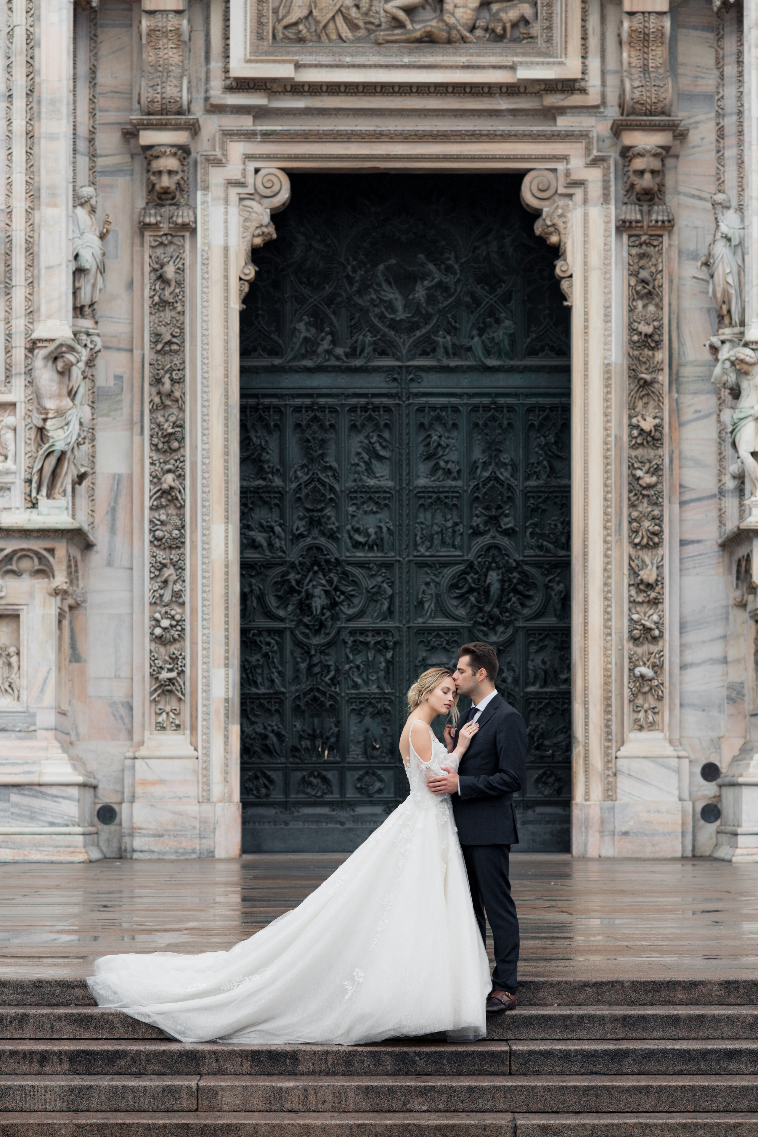 KATE & ANDREW Milan, Italy. I am Elena Altendorfer. Wedding photographer in Zurich and Switzerland