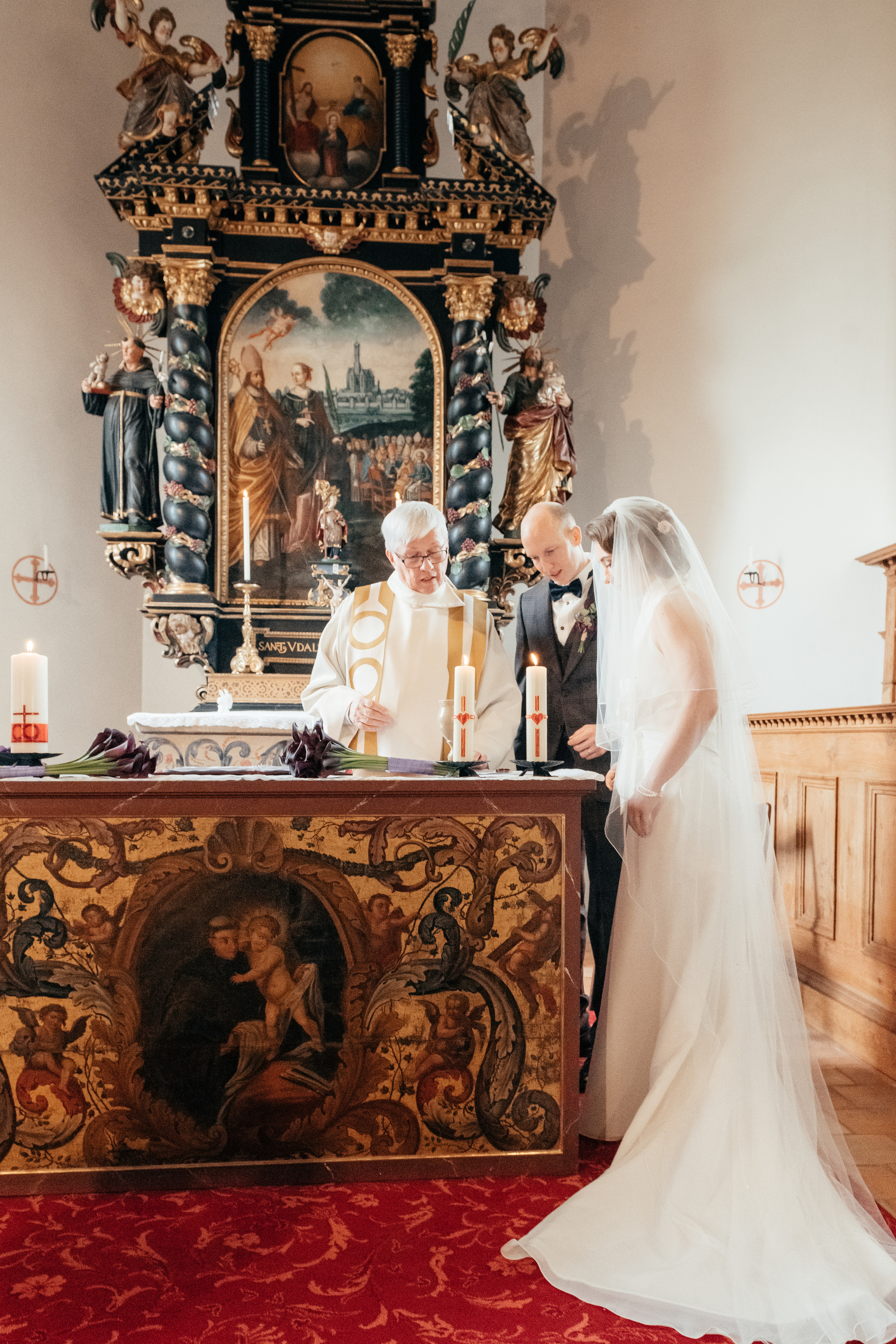 YULIA & MICHAEL Switzerland. I am Elena Altendorfer. Wedding photographer in Zurich and Switzerland