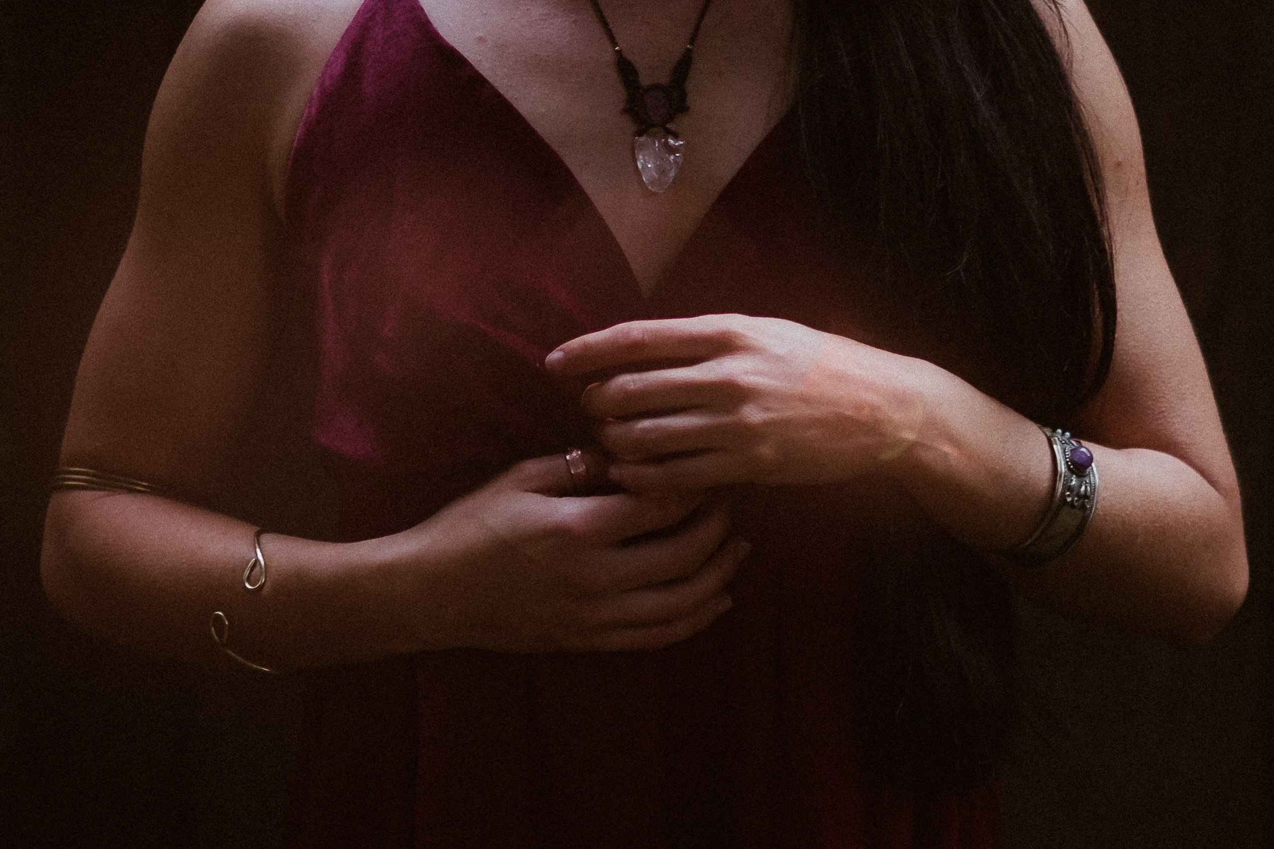 The woman who goes under — Elsa | Intimate Photography