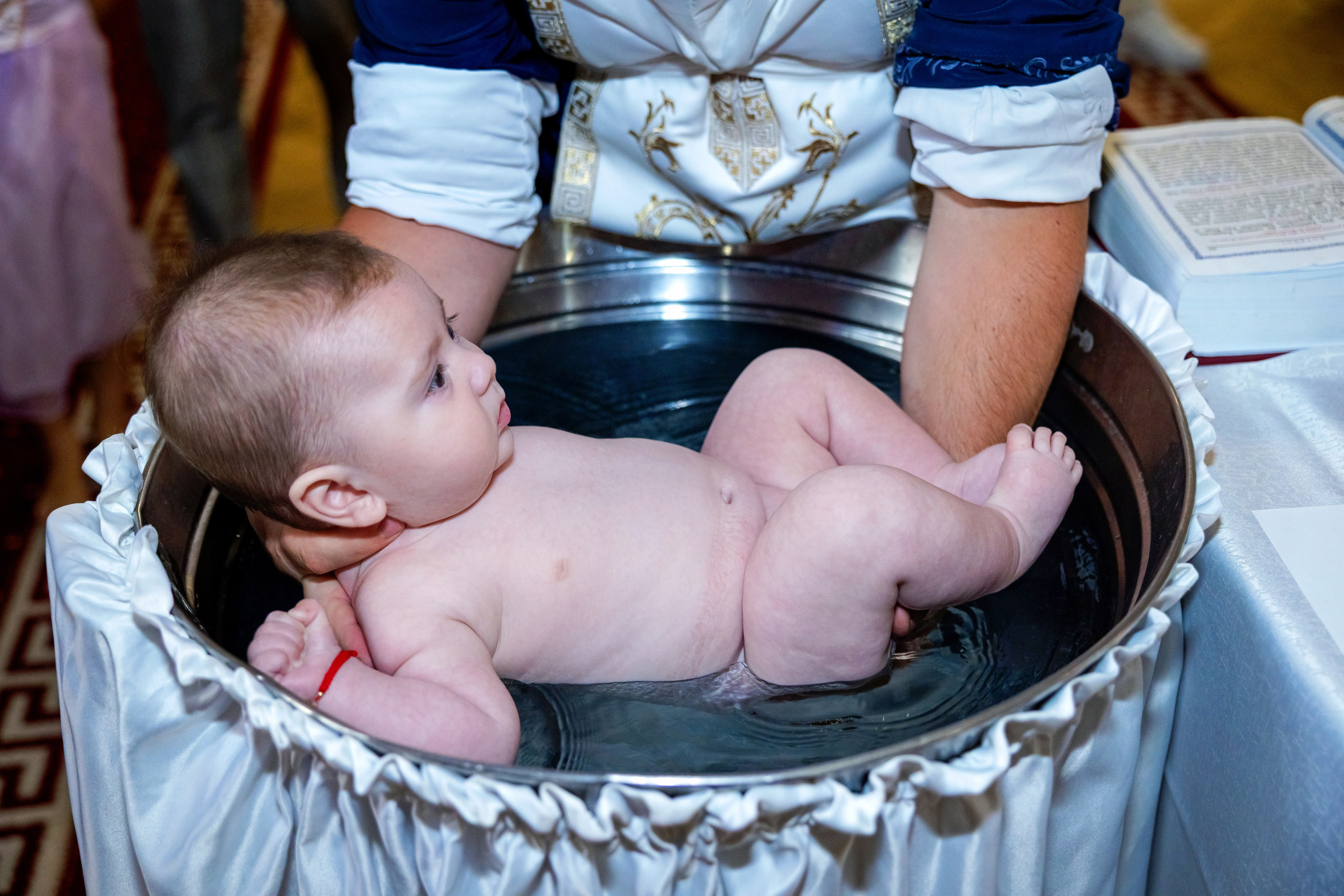 Andrei Damian. Moments By Gub