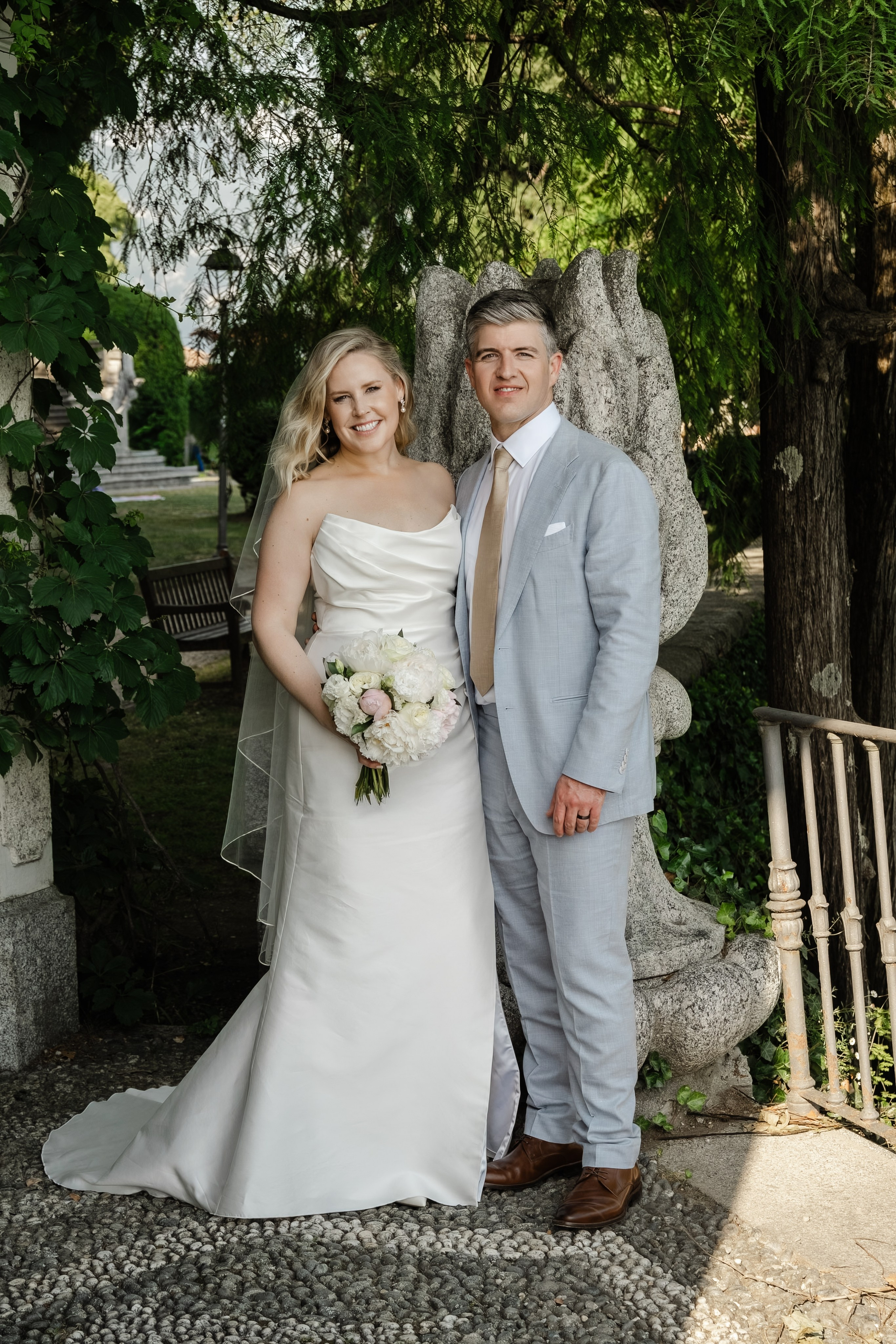 ASHLEY AND RENZO _LAKE COMO. PHOTOGRAPHER IN ITALY