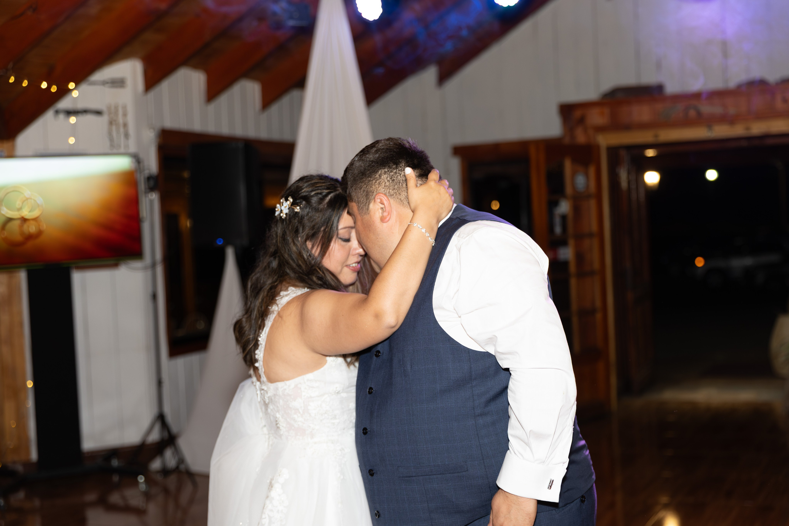 Carla y Daniel. Dinka & Emilio - El arte de preservar lo que no se repite