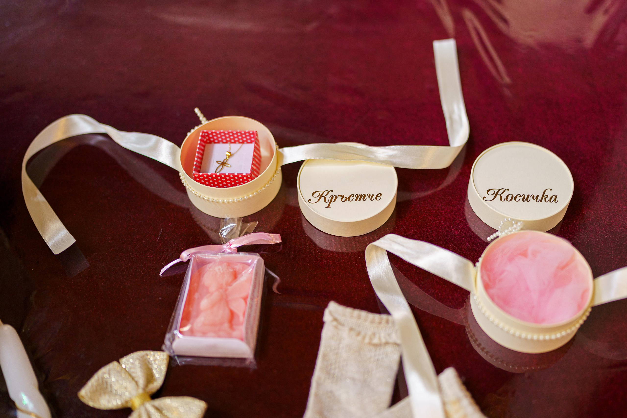 Свето Кръщение Виктория. Професионален фотограф в Пловдив и областта