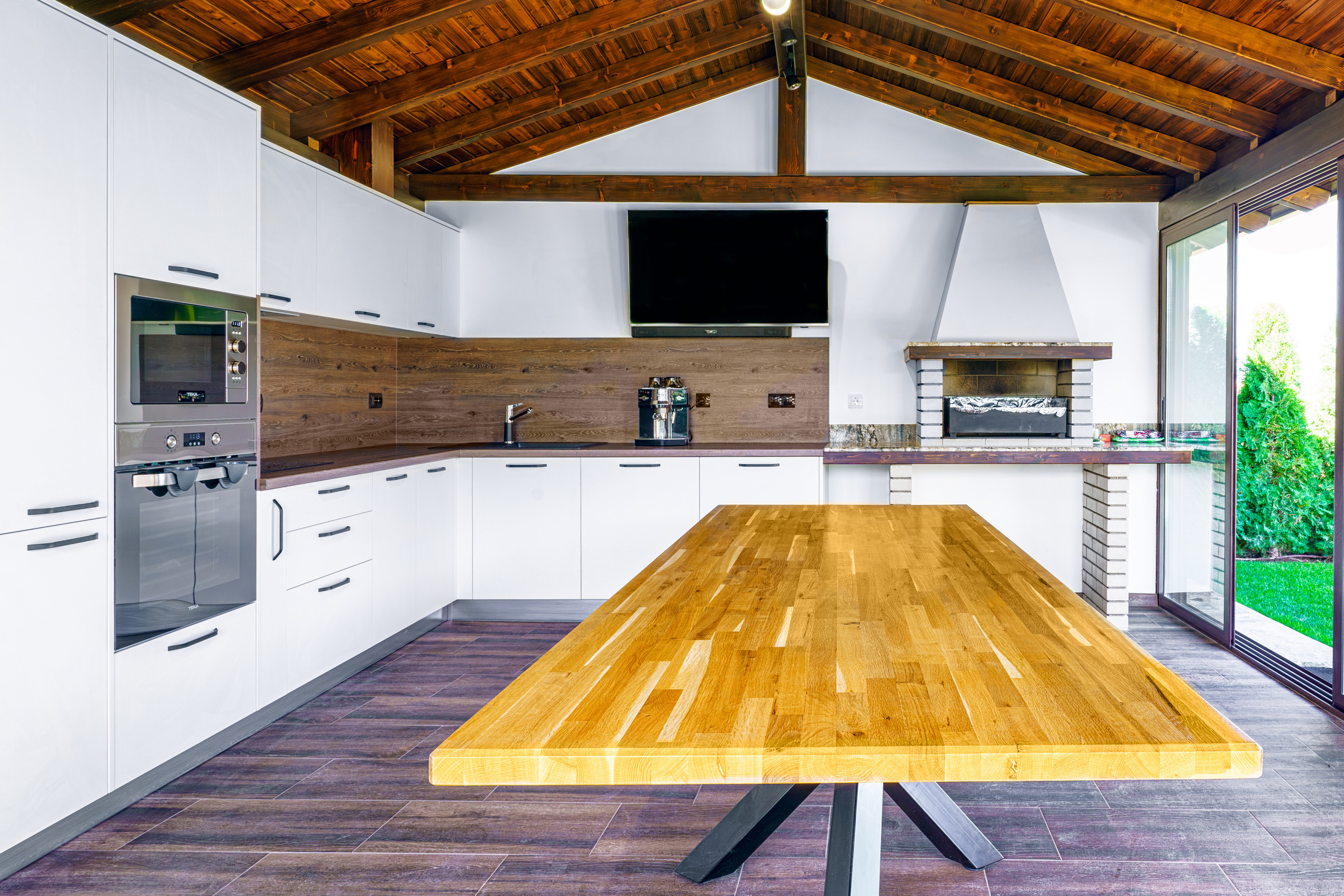 Мебели Русев-Лятна кухня. Професионален фотограф в Пловдив и областта