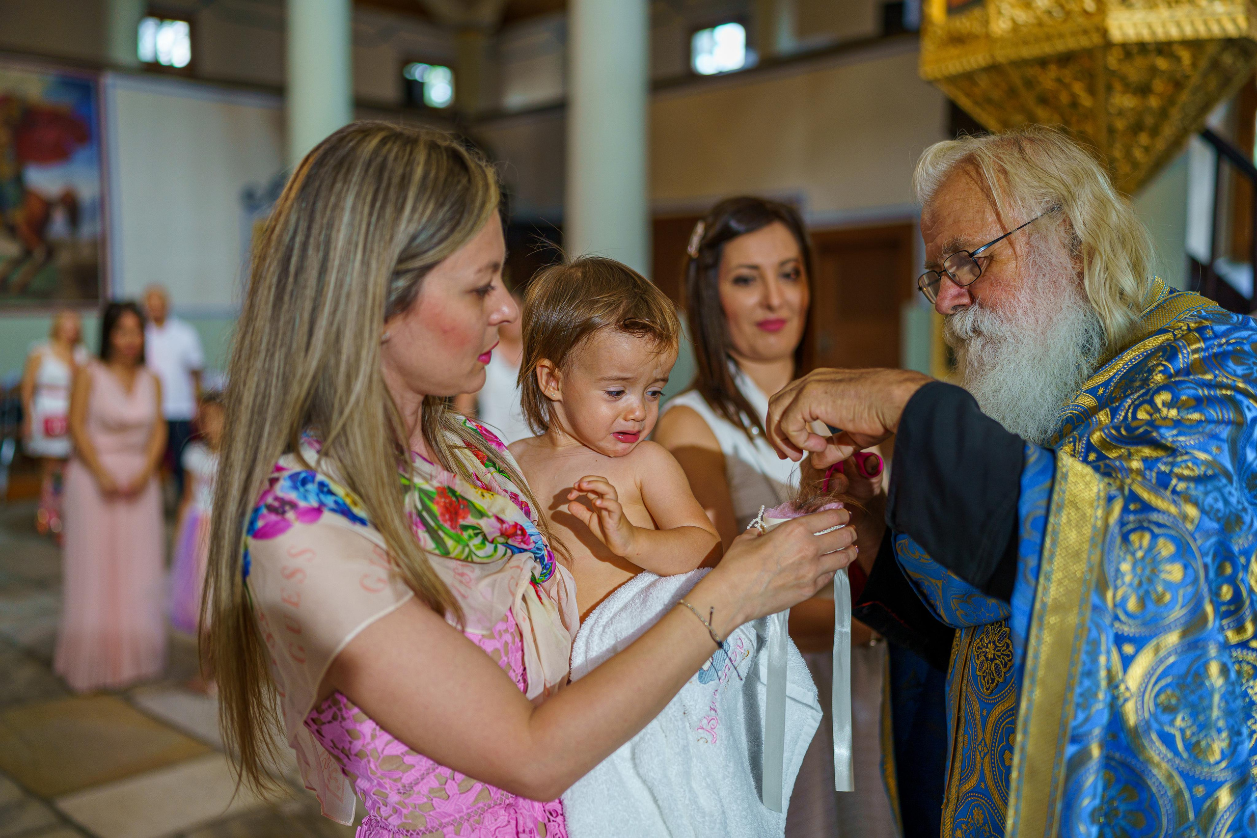 Свето Кръщение Виктория. Професионален фотограф в Пловдив и областта