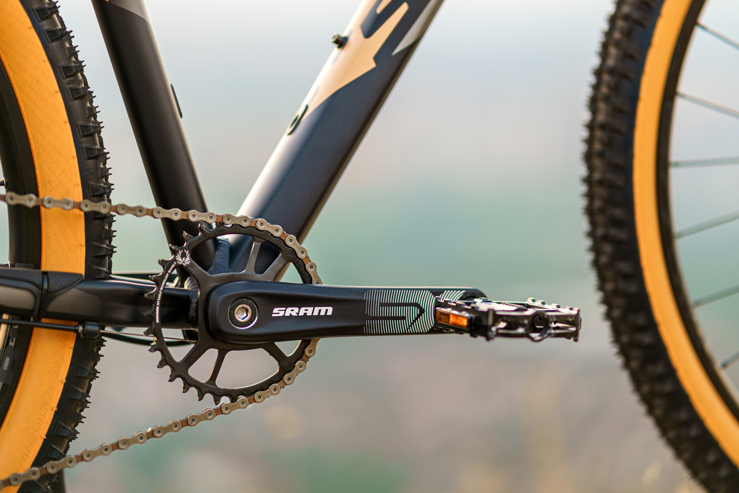 Рекламна фотография. Професионален фотограф в Пловдив и областта