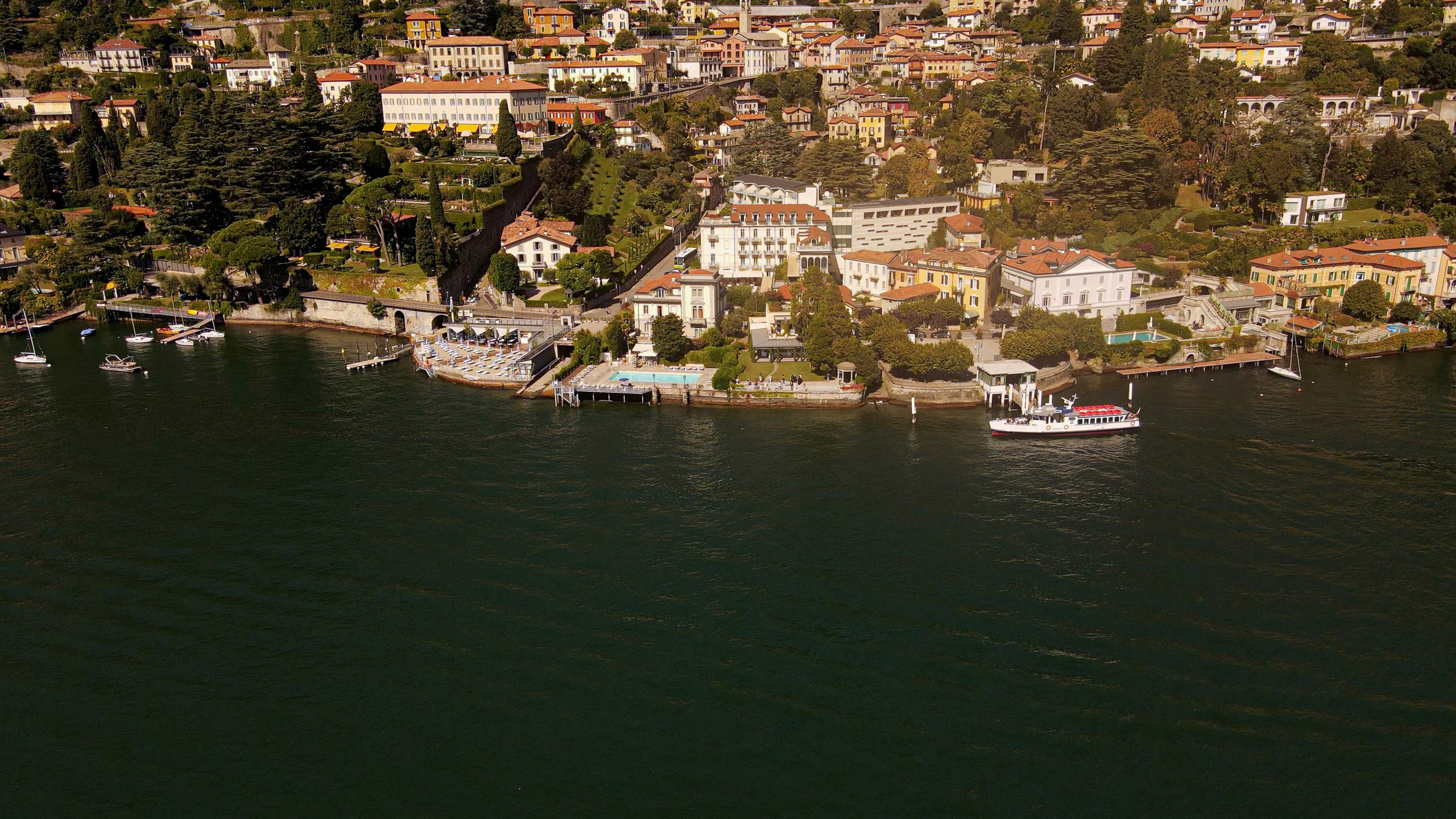 Amber and Christian Como. Photographer in Rome. Eugenio Photographer in Rome Photography in Rome