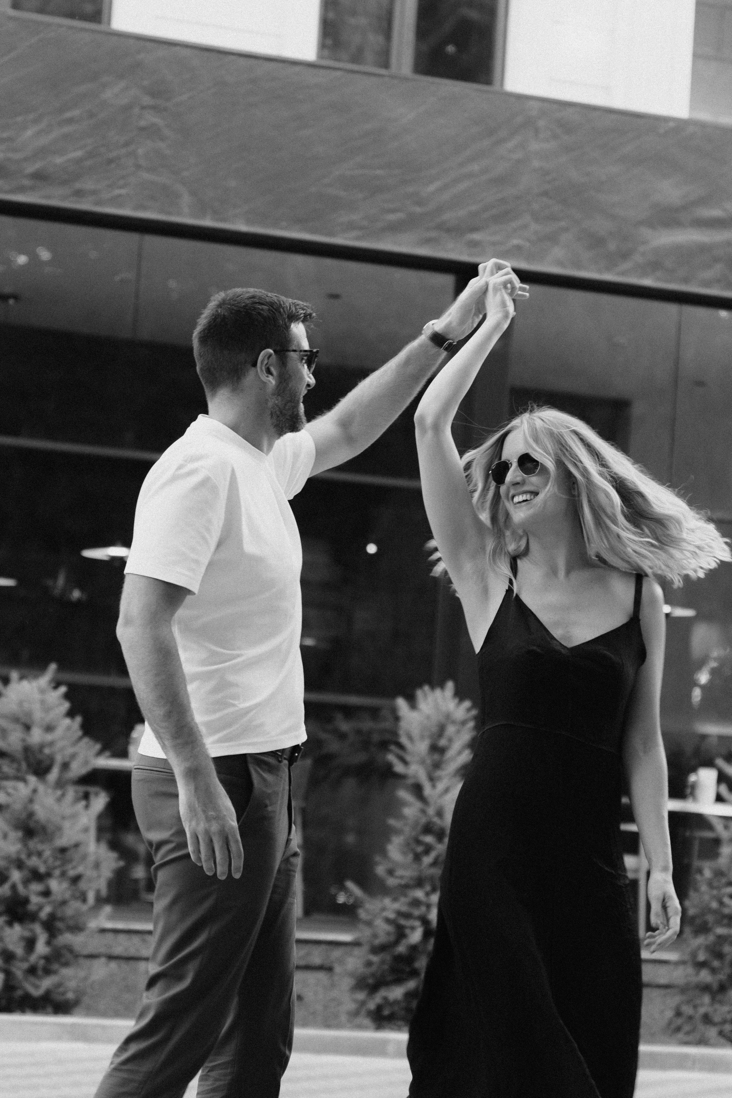 Love Story photoshoot in Samarkand with the backdrop of Gur-Emir. Photographer in Uzbekistan and Samarkand Djasur Marupov