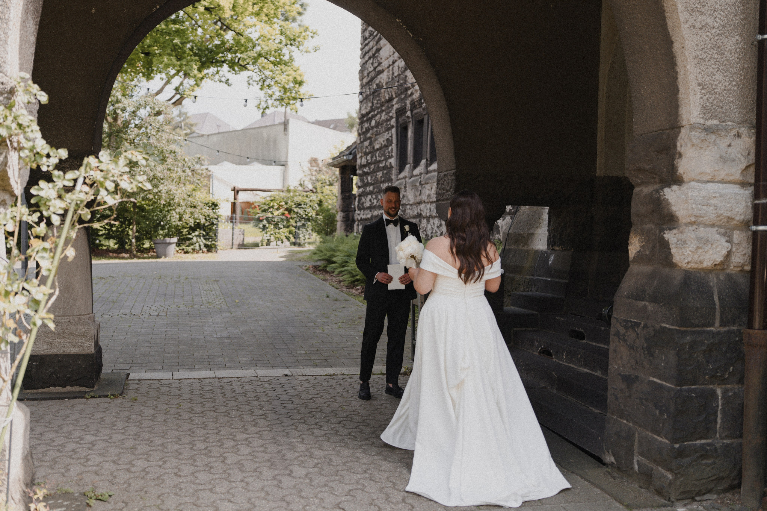 Jessica & Felix I Gesellschaft Harmonie Bochum. Hochzeitsfotografin Bochum | Halyna Reiche Fotografie NRW
