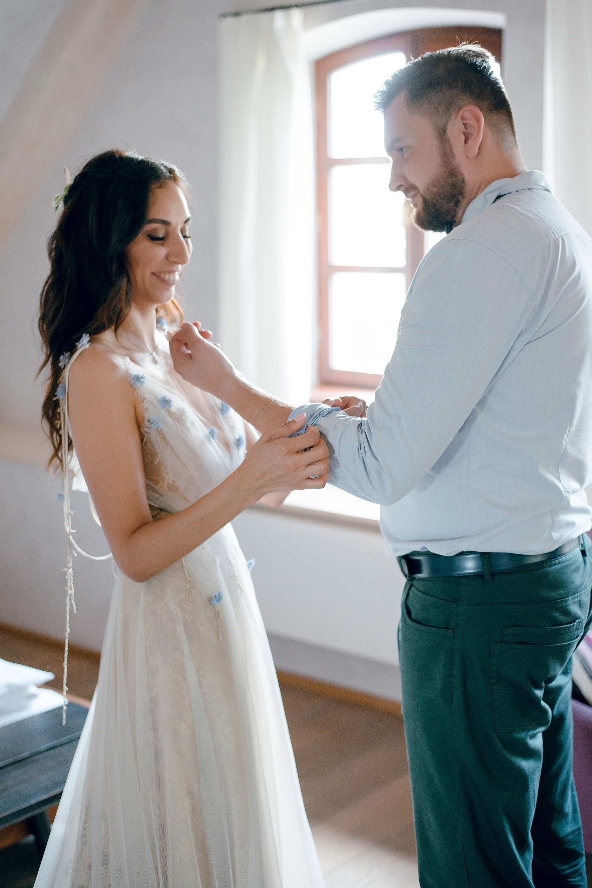 Romantic destination wedding in Czech republic Prague