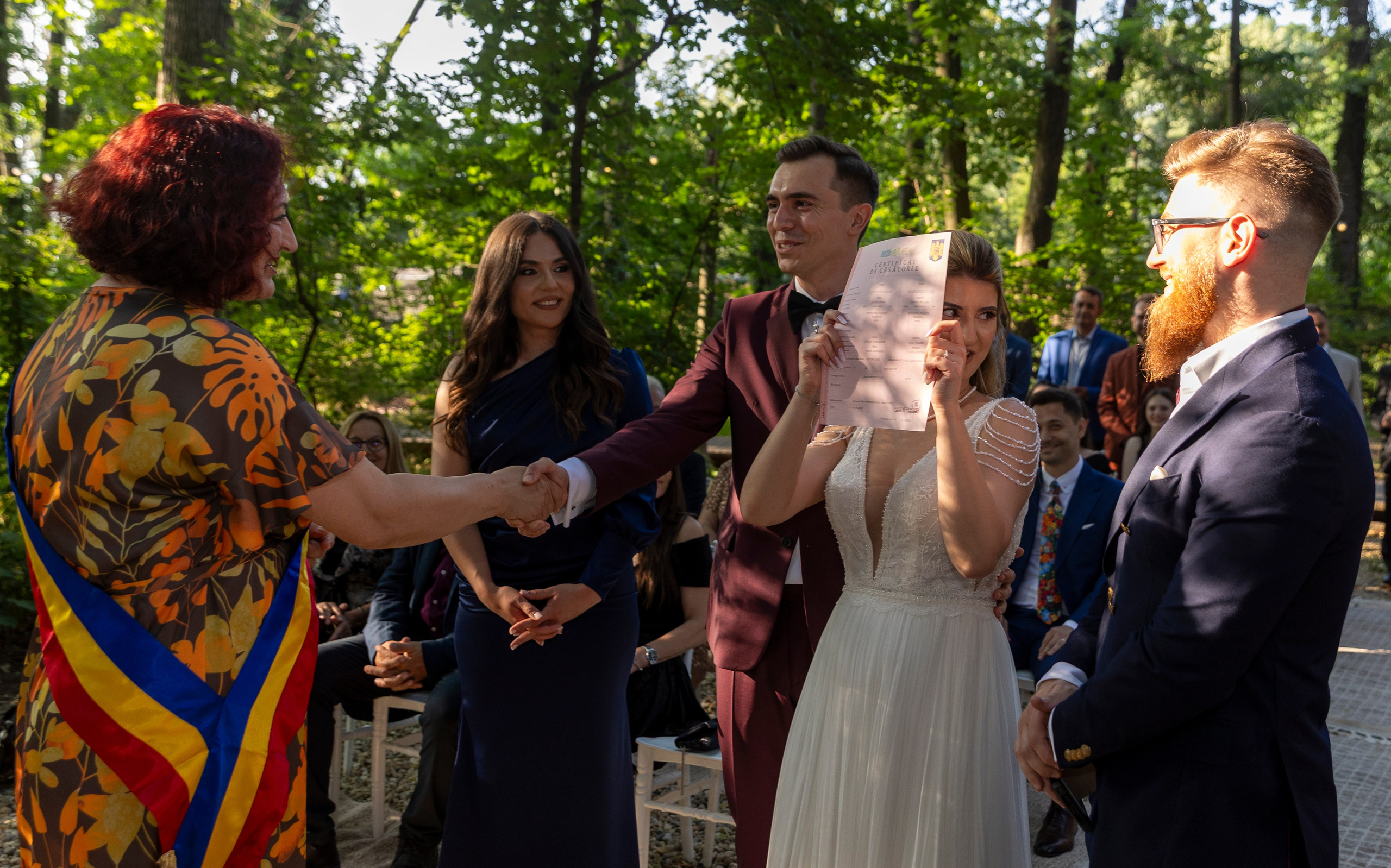 Cununie Civila. Fotograf profesionist de eveniment ce captureaza povesti si emotii