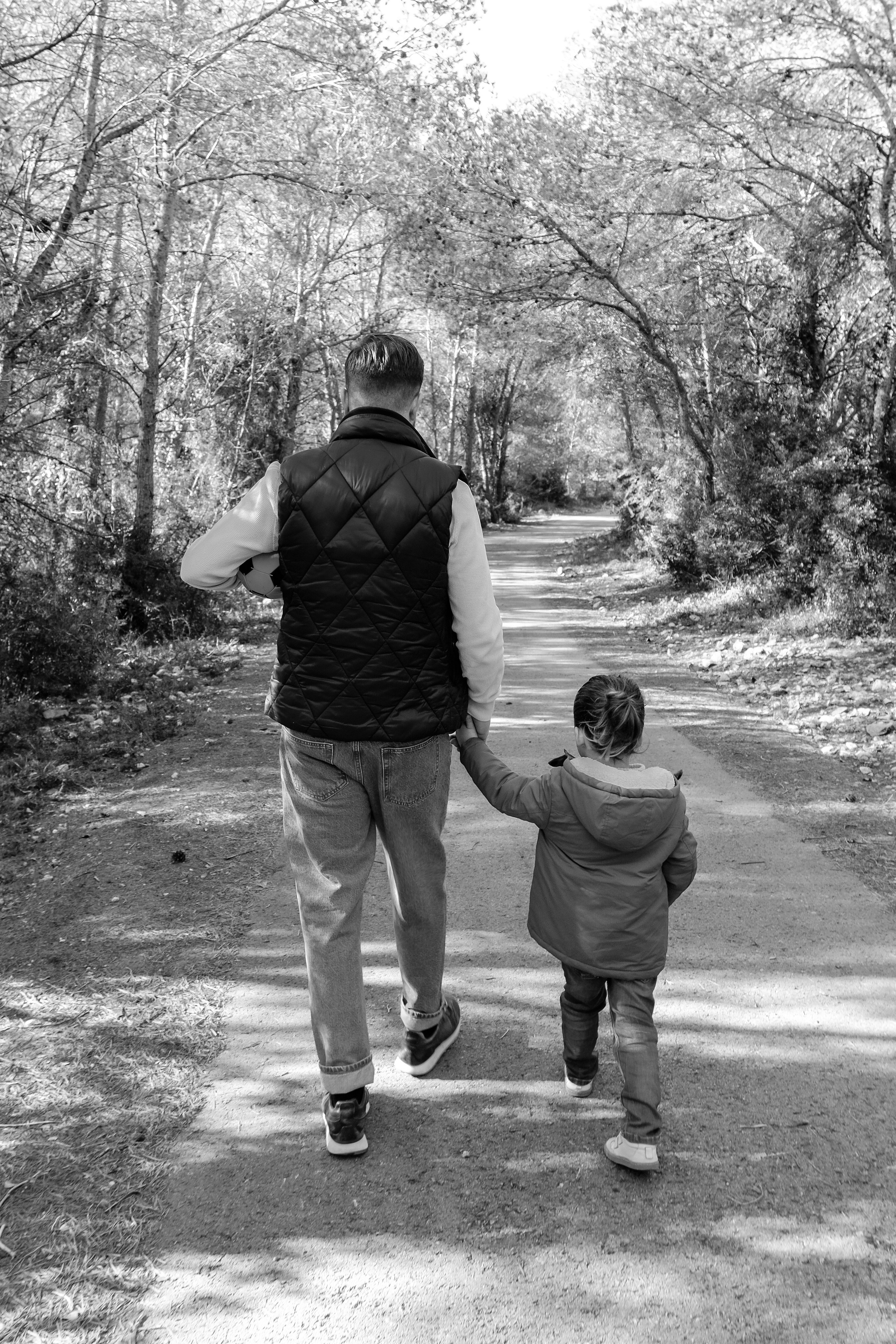 Sesión familiar embarazo. Fotografía profesional en Calafell - Elena Medvedeva