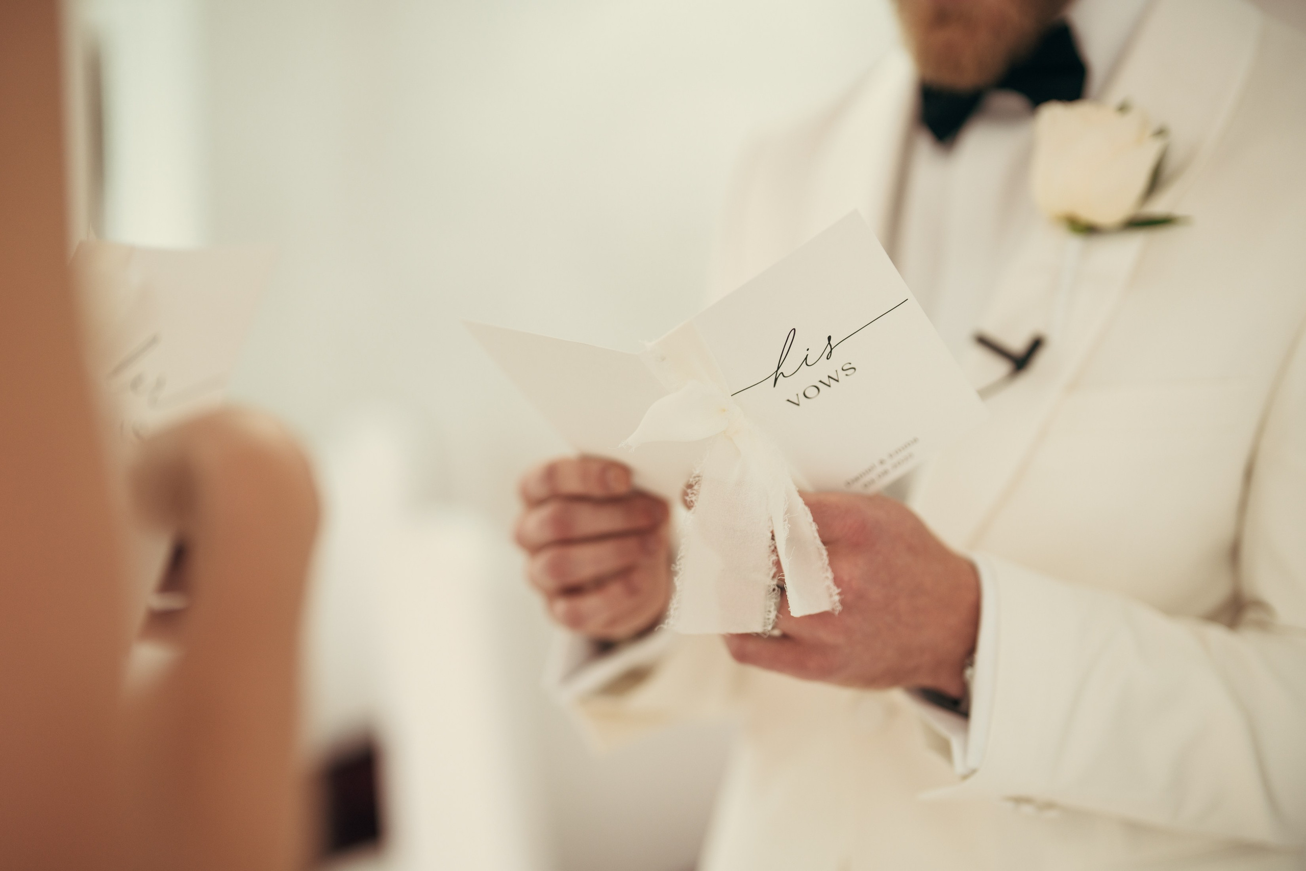 Emma&Daniel. Wedding & elopement photographer Viktoriya Kravtsov. Las Vegas