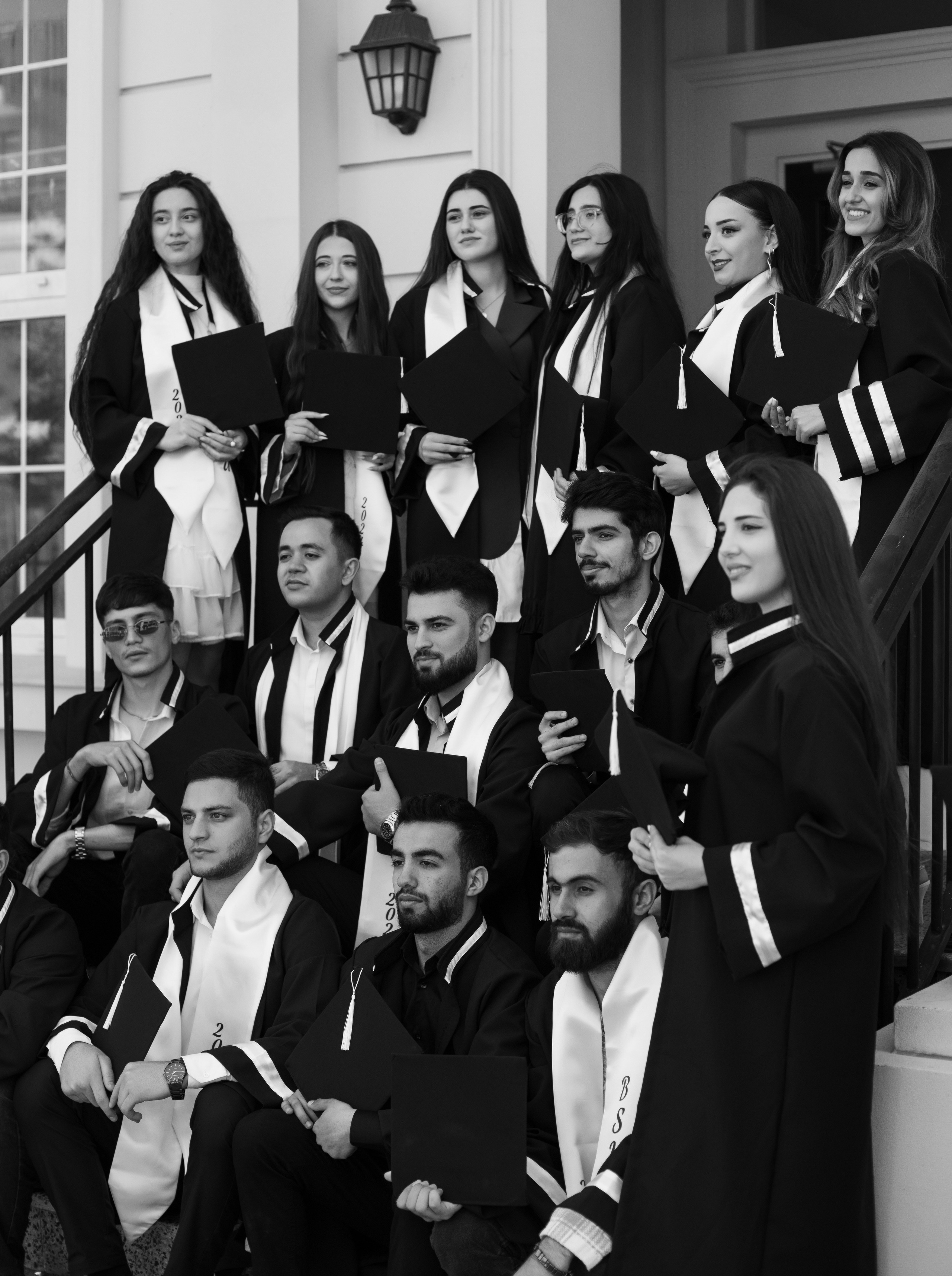 Premium mezun xalati, qara mezun geyimi, ag mezun libasi, qirmizi sarfli mezun paltari, mezun aksesuarlar, mezun papaqlari, mezun lentleri, mezun hediyyeleri, mezun fotosessiya geyimleri, mezun cekilisi ucun geyimler, mezun tedbirleri ucun aksesuarlar, mezun geyimlerinin icare ve satisi, premium mezun libaslari, mezun geyimleri online sifaris, mezun geyimleri Bakida, mezun geyimleri qiymetleri, mezun geyimleri modelleri, Mezun cekilisi, mezun fotosessiyasi, mezun cekilisi ucun geyimler, mezun mantiyasi cekilisi, mezun fotosessiya ideyalari, mezun gunu fotosessiya, mezun xatireleri, mezun papaqlari ile fotosessiya, mezun lentleri ile cekilis, ferdi mezun fotosessiyasi, qrup mezun cekilisi, mezun fotosessiya mekani, mezun ucun ideal cekilis fonlari, mezun fotosessiya aksesuarlari, mezun albomu sekilleri, mezun cekilisi poza ideyalari, universitet mezun fotosessiyasi, kollektiv mezun fotosessiyasi, mezun xalatlari ile cekilis, mezun mantiyasi fotosessiyasi, mezun geyimleri ile professional cekilis, mezun tebrik fotosessiyasi, en yeni mezun cekilis trendləri, mezun fotosessiya xidmetleri, premium mezun cekilisi, mezun cekilisi ucun dekorlar, mezun fotosessiyasi aksesuarlar, mezun gunu en gozel fotolar, mezun cekilisi fotostudiya, bakida mezun fotosessiyasi, xaricde mezun cekilisi, mezun gunune ozel cekilis,Məzun mantiyaları, eksklüziv məzun geyimləri, ağ və qara məzun libasları, məzun üçün xüsusi şarf modelləri, məzun papağı və aksesuarları, fərdi dizayn məzun geyimləri, məzun tədbiri üçün ən yaxşı seçimlər, məzun fotosessiyası üçün ideal libaslar, məzun mərasimi geyimləri, keyfiyyətli məzun mantiyası, rahat və şık məzun geyimləri, məzun üçün lent və tac modelləri, məzun simvolik medalları, icarəyə verilən məzun libasları, məzun geyimlərinin sərfəli qiymətləri, onlayn məzun geyimi sifarişi, məzun paltarı mağazası, dəbli məzun geyimləri, premium məzun mantiyalarının satışı, universitet məzunları üçün mantiyalar, kollektiv məzun geyimləri, məktəb məzunları üçün geyimlər, diplom mərasimi üçün geyimlər, fərqli rəngdə məzun libasları, ən yeni məzun geyimləri, rahat və premium məzun geyimi seçimləri, Bakıda məzun geyimi mağazası, məzun üçün ən yaxşı libaslar