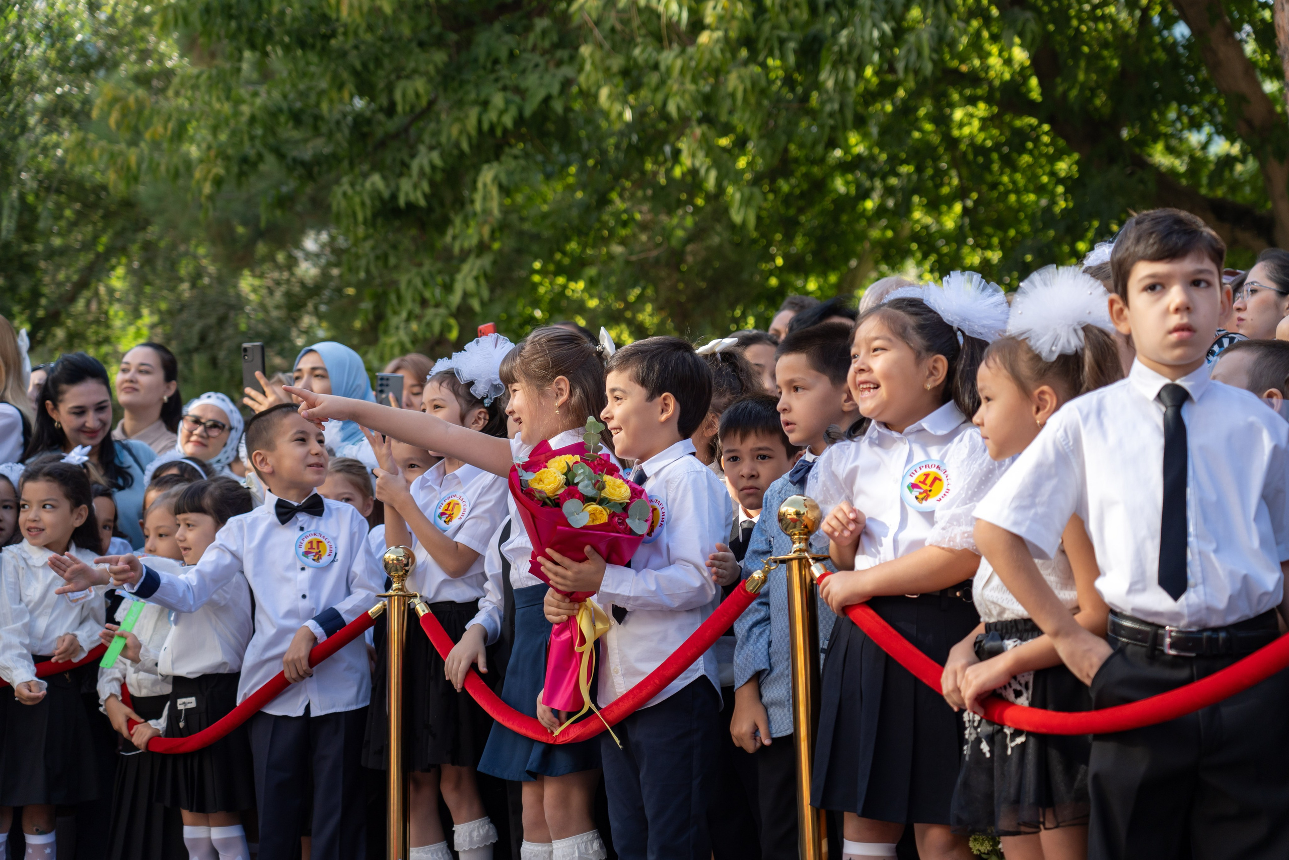 В школах Узбекистана прозвенел Первый звонок. Георгий Намазов | Фотограф в Ташкенте