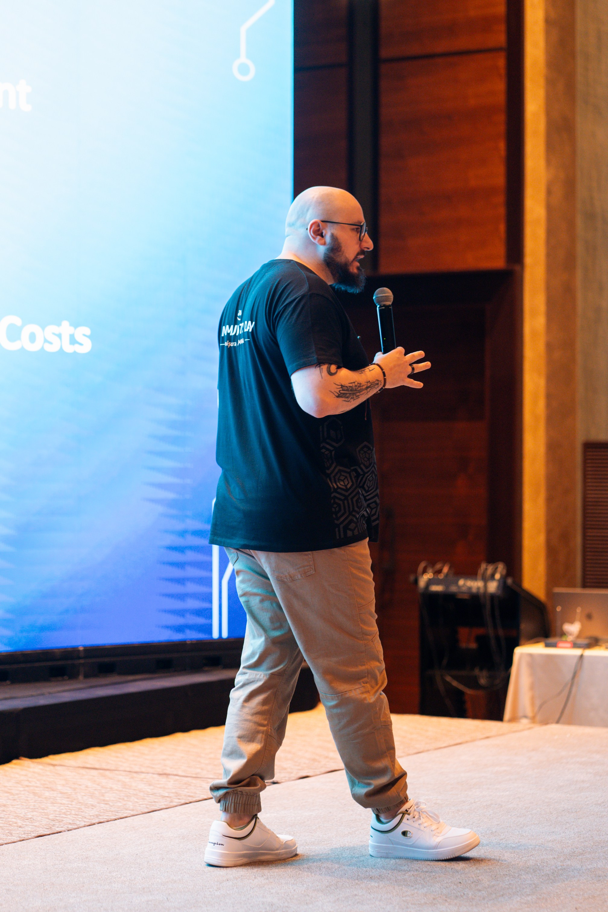 AWS Community Day Romania 2024. Cozac Cristian Photographer