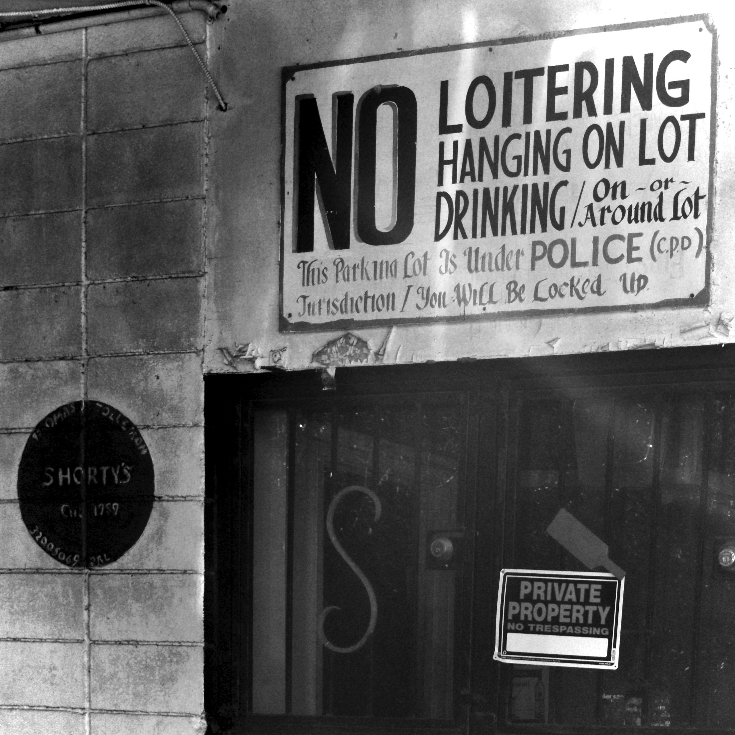 Monochrome. Sonny Photos