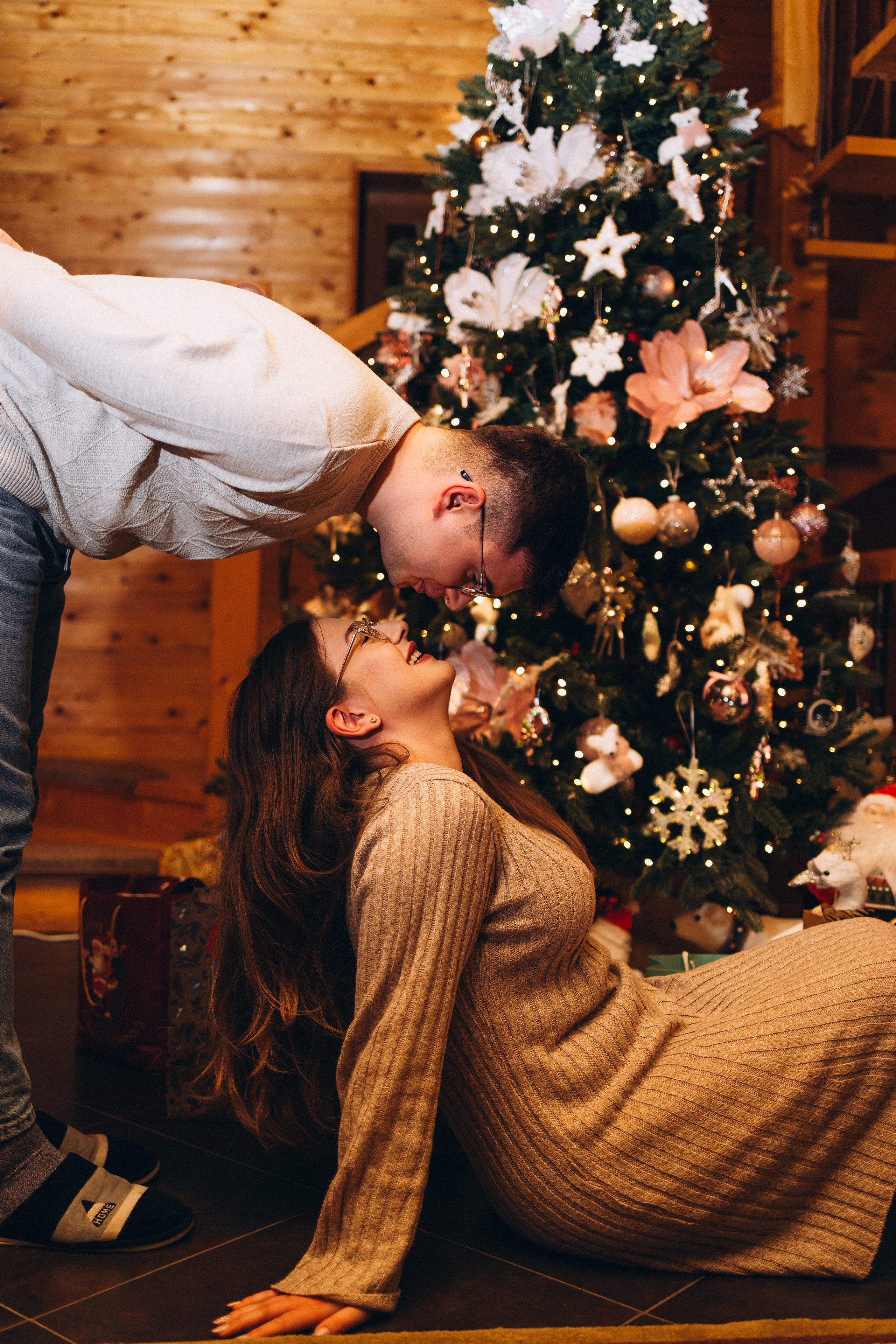 Iustina & Alex. Wedding Photographer, based in Iasi, Romania, but will travel all over the globe to make sure you look amazing in all your wedding photos