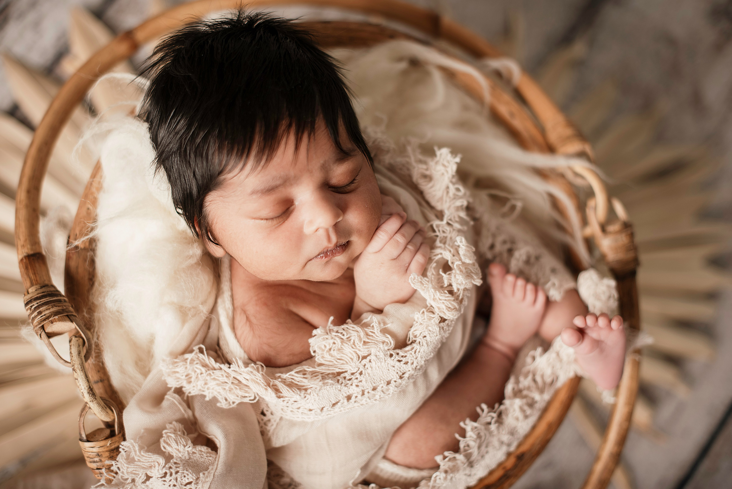 Little flower. Newborn, pregnancy, family photographer in New Jersey