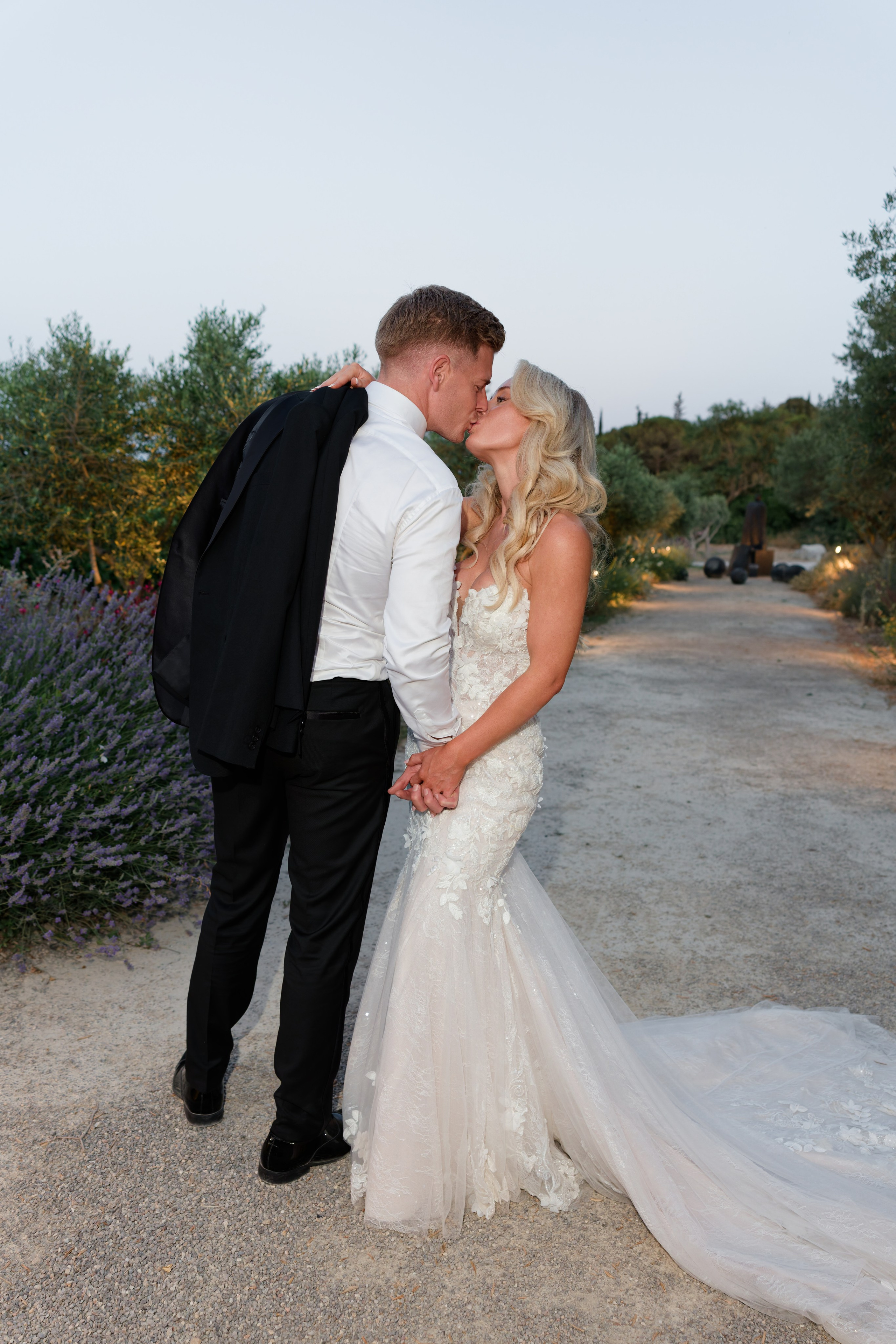 Wedding at Château L’Hospitalet in Narbonne, France. Destination Wedding Photographer — Nikita Burtsev