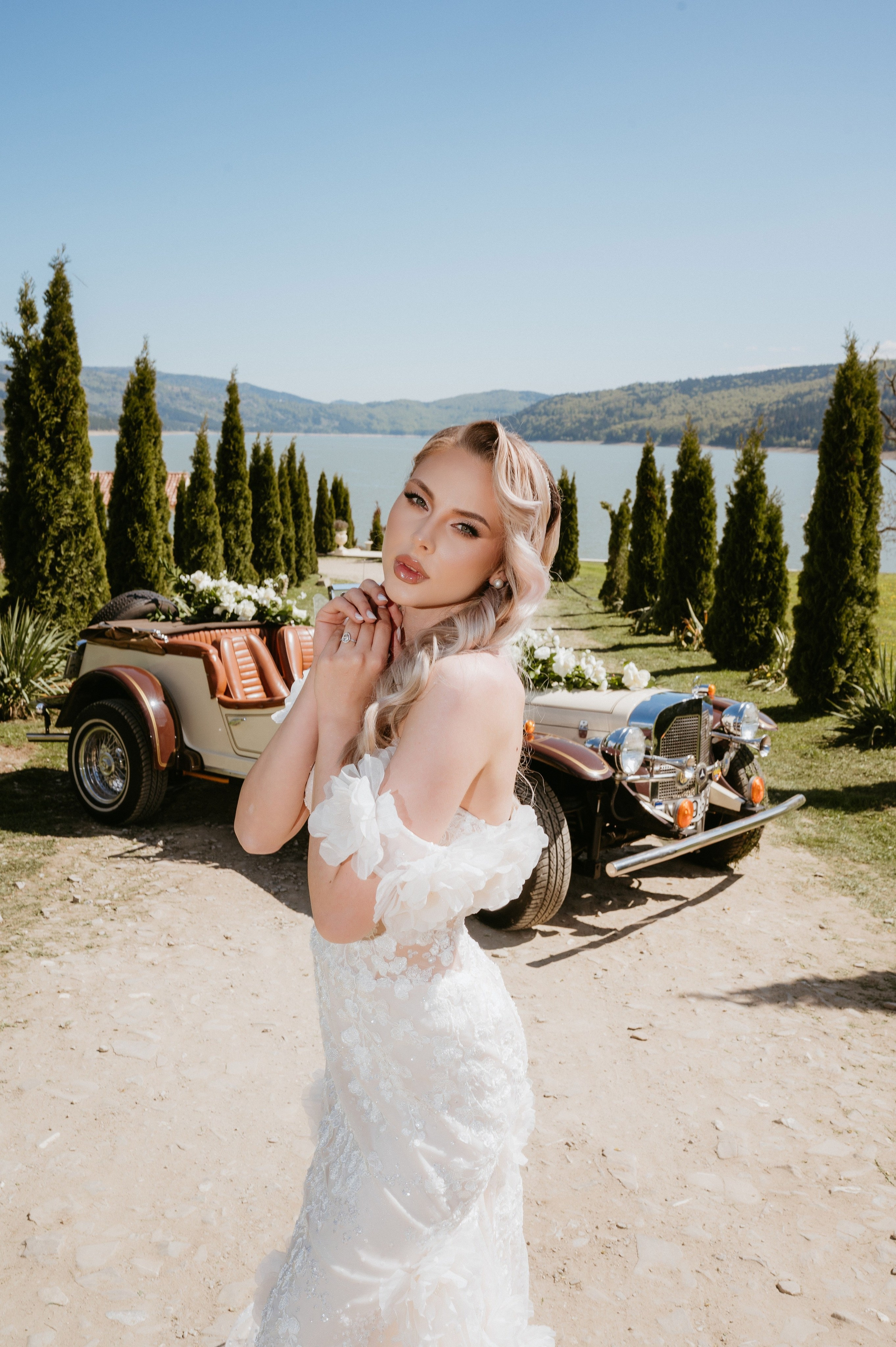 Cristina – Ședință foto bridal editorial | Valentin Melen. Valentin Melen - fotograf de nunta 🤍