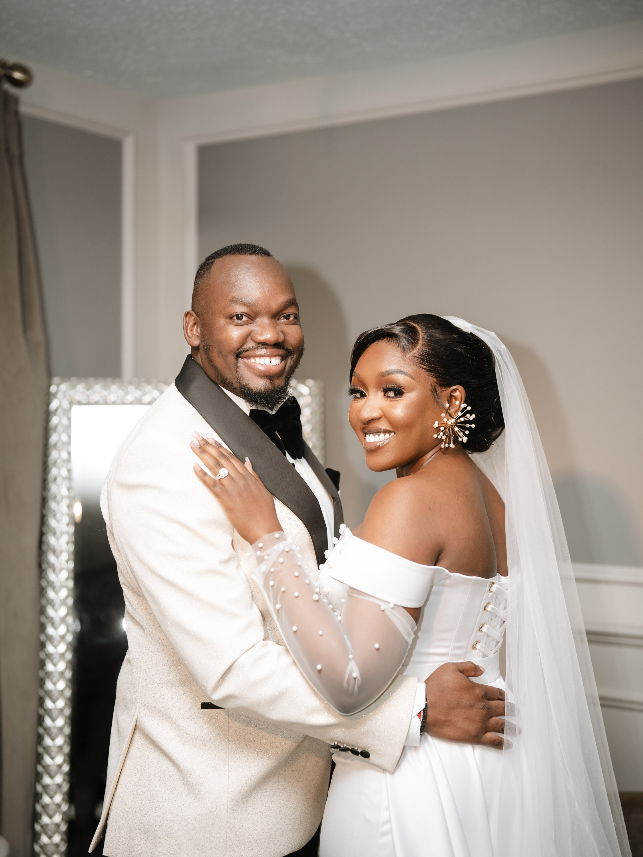 Angela & Jacktone’s wedding — New Paltz, NY. Portrait and wedding photographer in New York