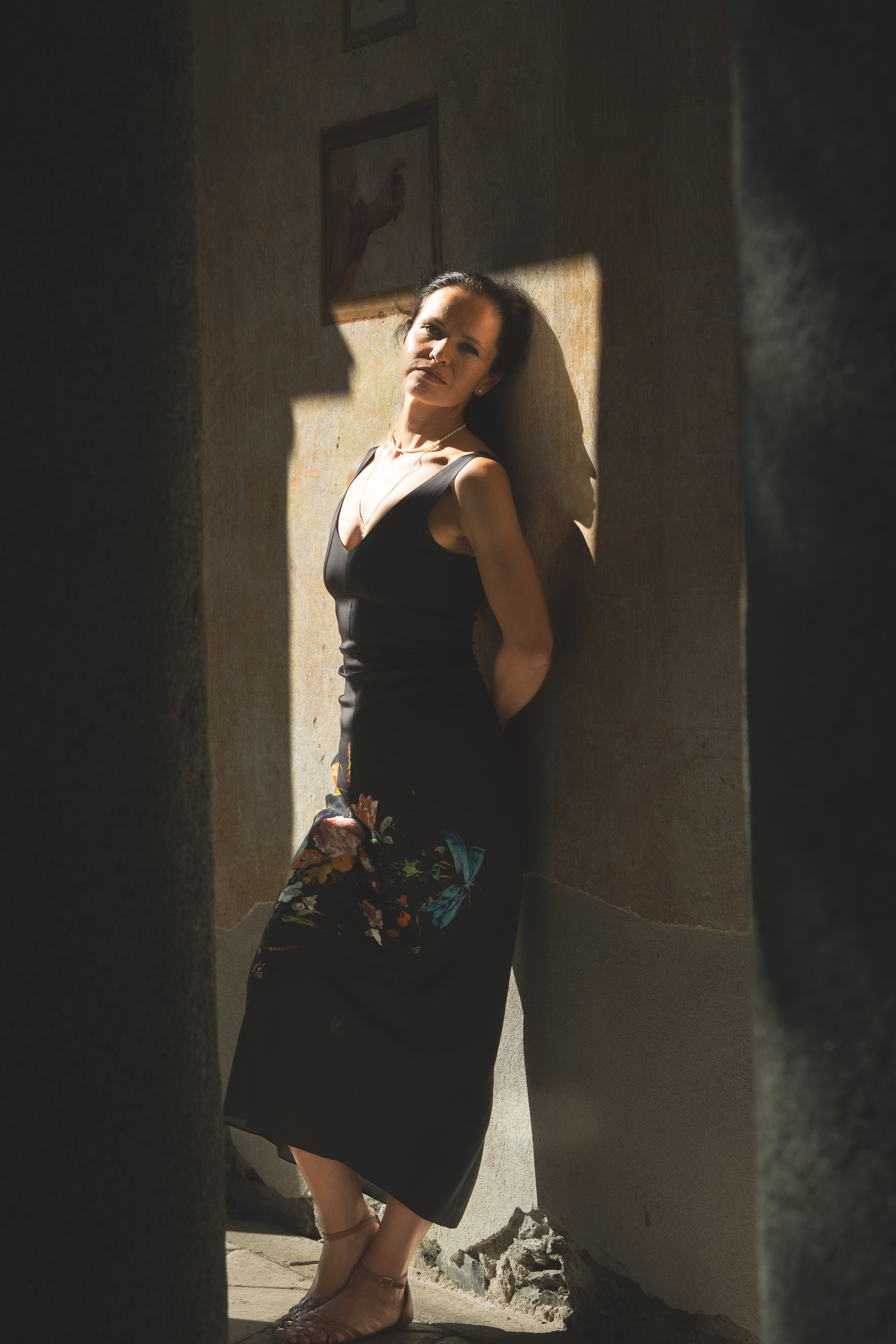 Women’s portrait photoshoot in Orta San Giulio