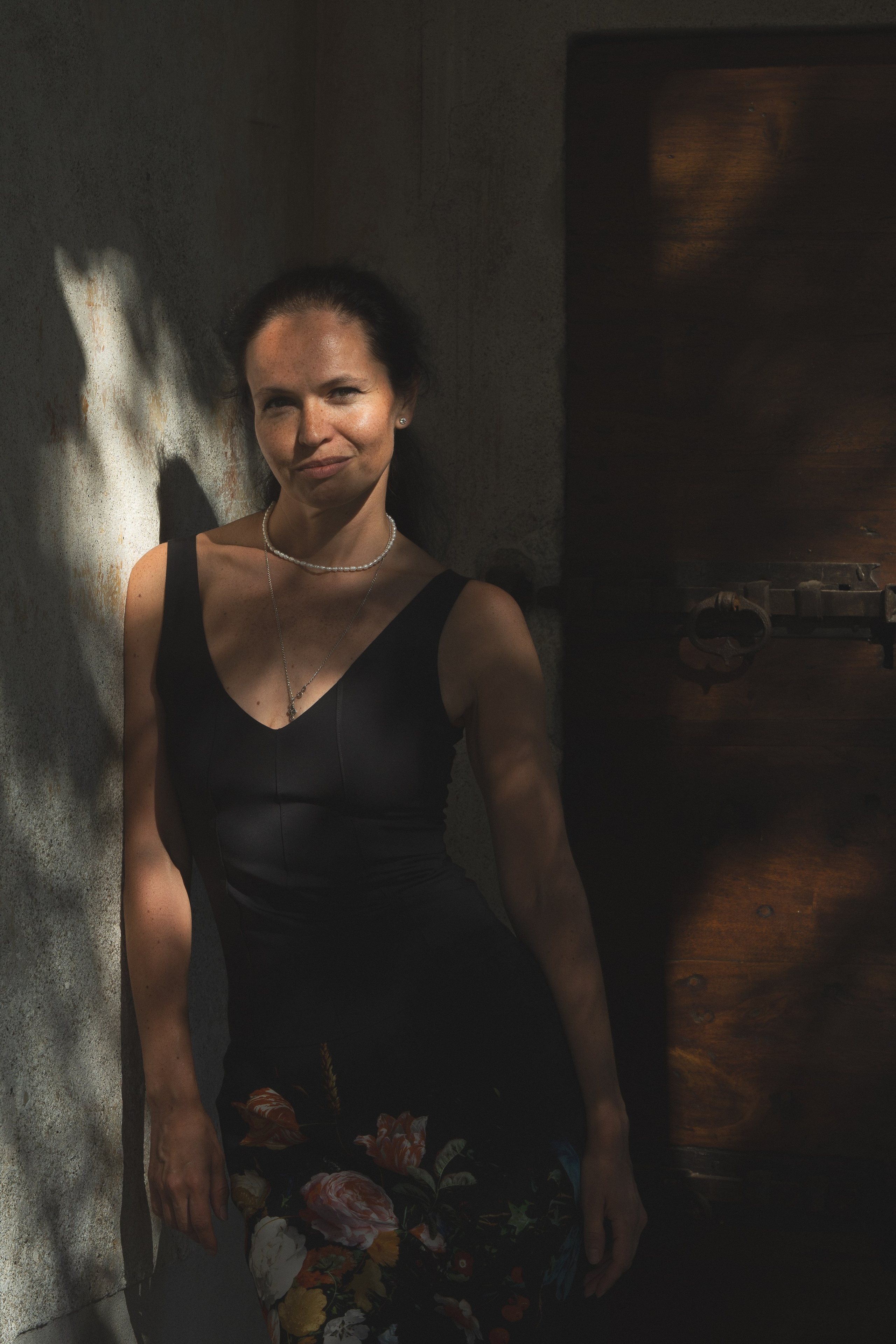 Women’s portrait photoshoot in Orta San Giulio