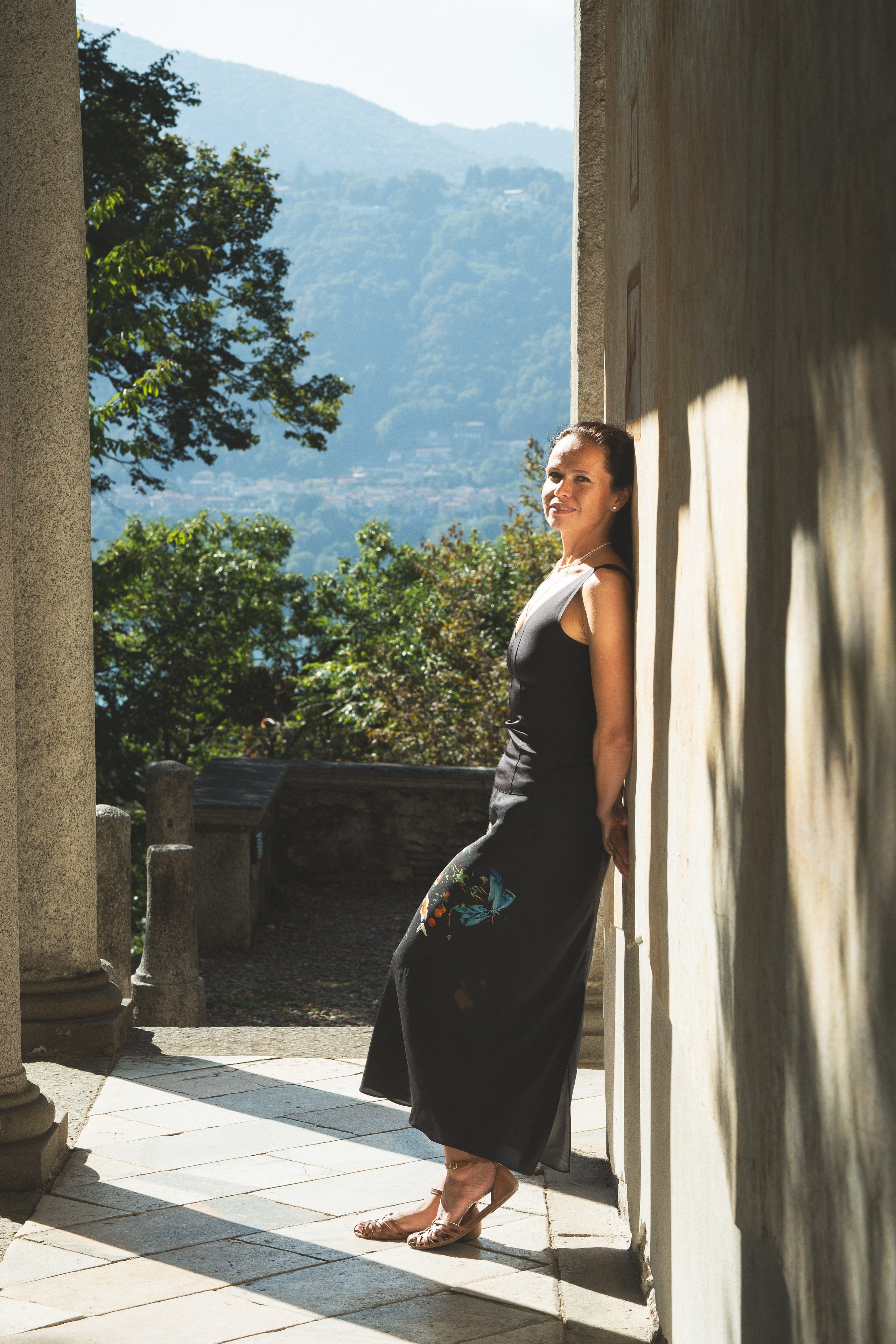 Women’s portrait photoshoot in Orta San Giulio