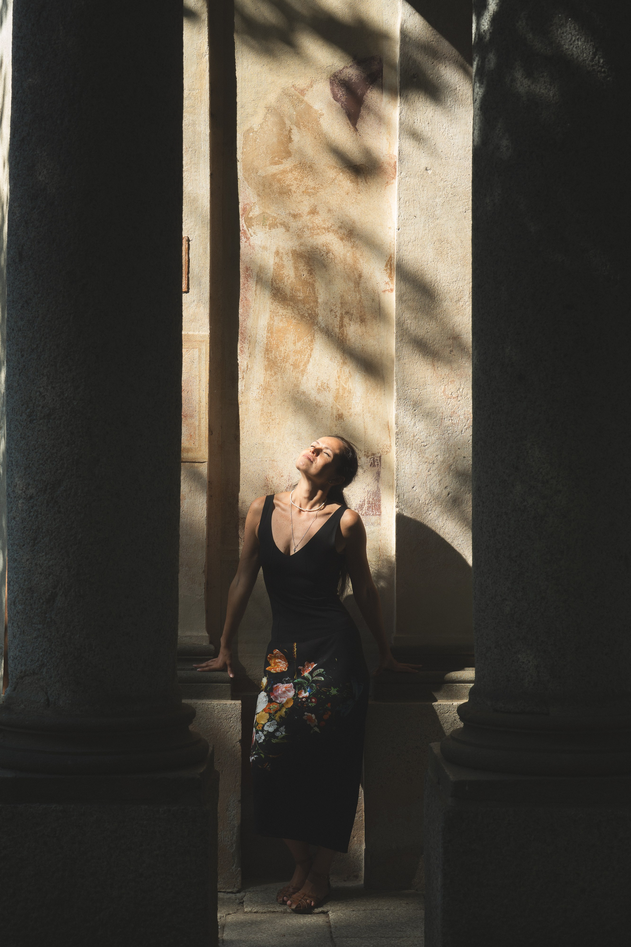 Women’s portrait photoshoot in Orta San Giulio