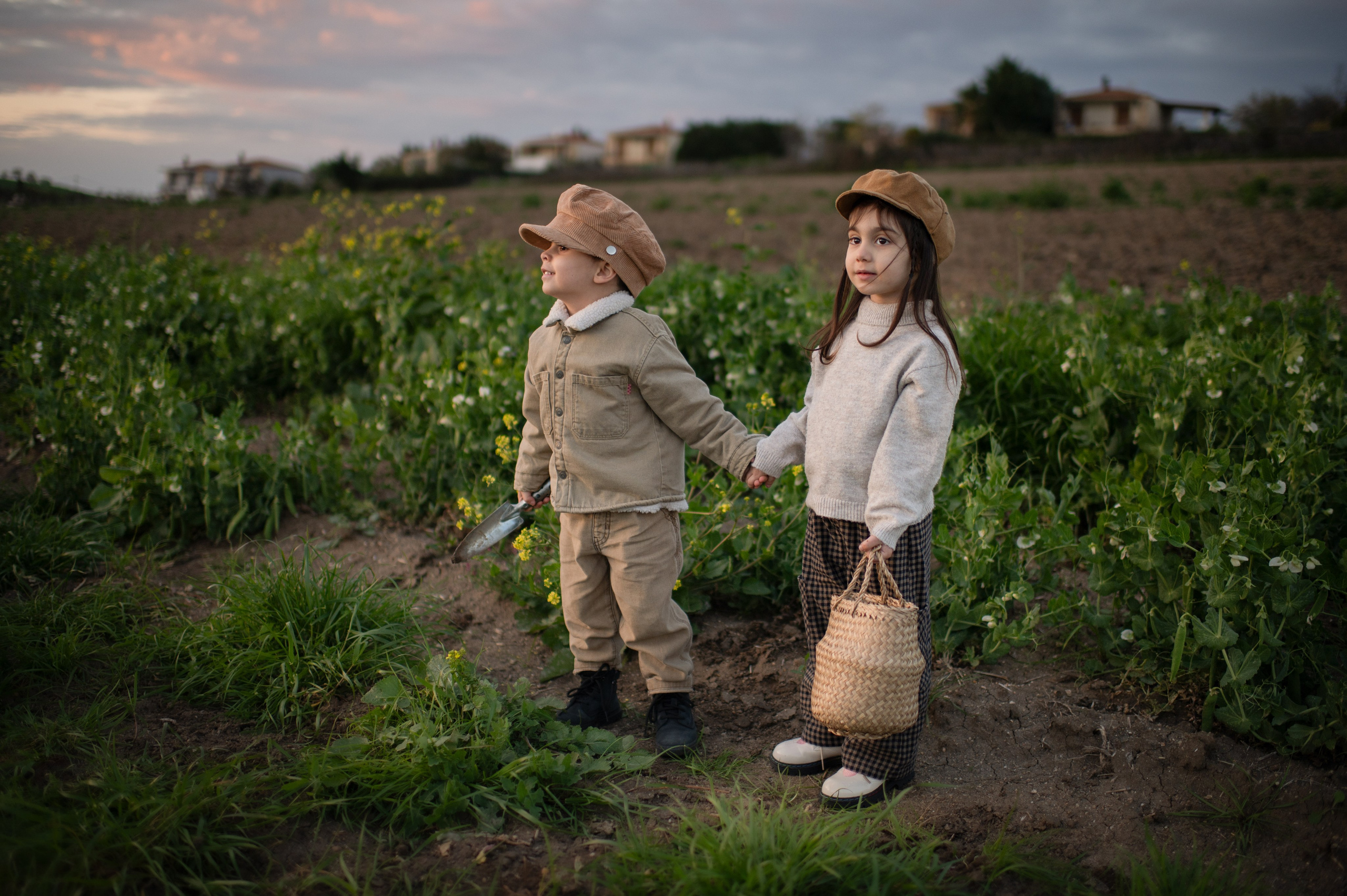 KIDS VINTAGE. Family, children, portrait, and event photography in Thessaloniki