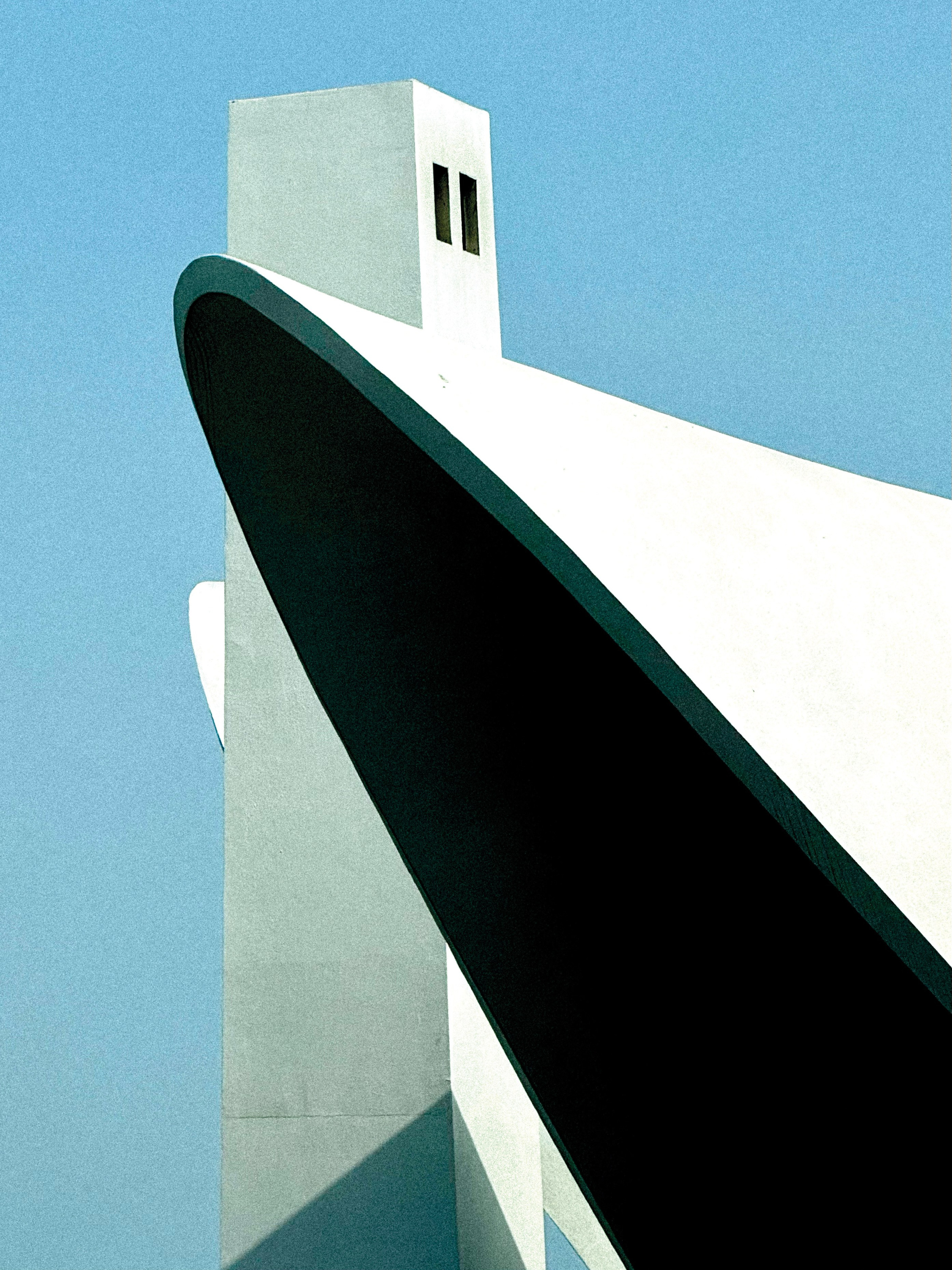 Baku Boulevard. Published in N13 magazine #143, June, 2025