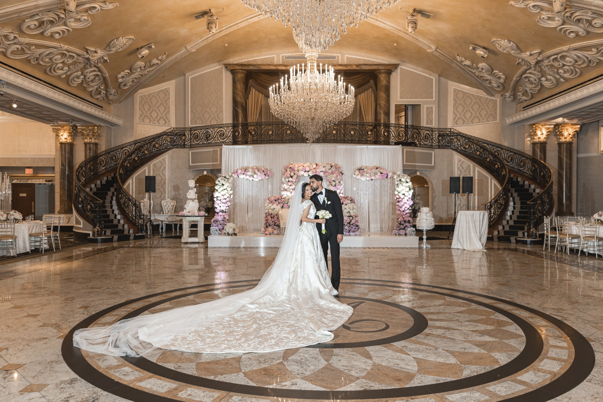 Real Weddings. Luxury Wedding Photography and Cinematography