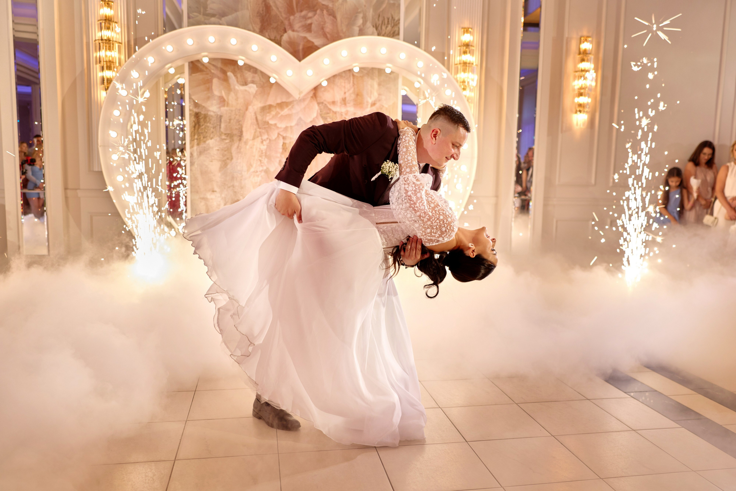 Wesele Sala Orchidea. Daniel Chróściel Studio Myslub Fotografia i wideo ślubne