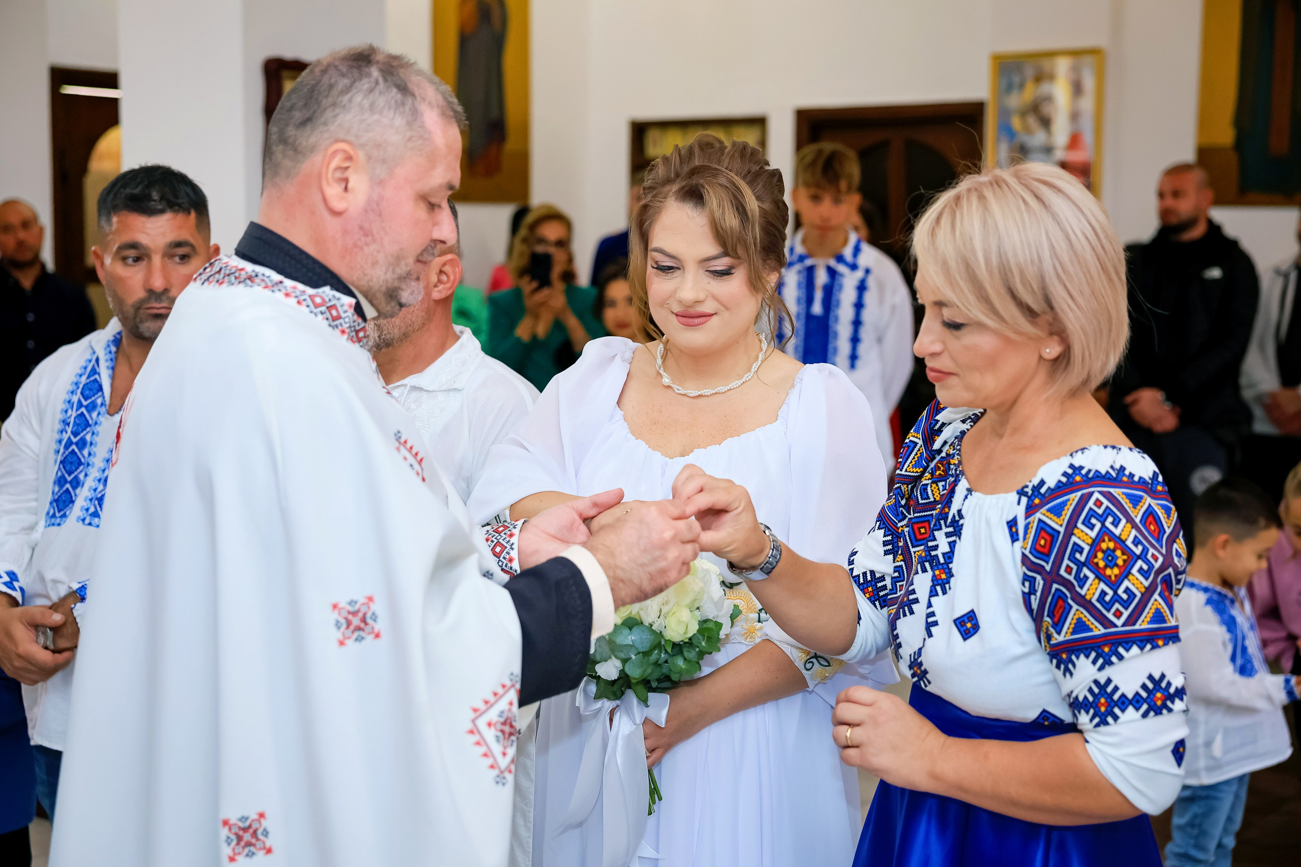 Andrei Sebastian. Moments By Gub