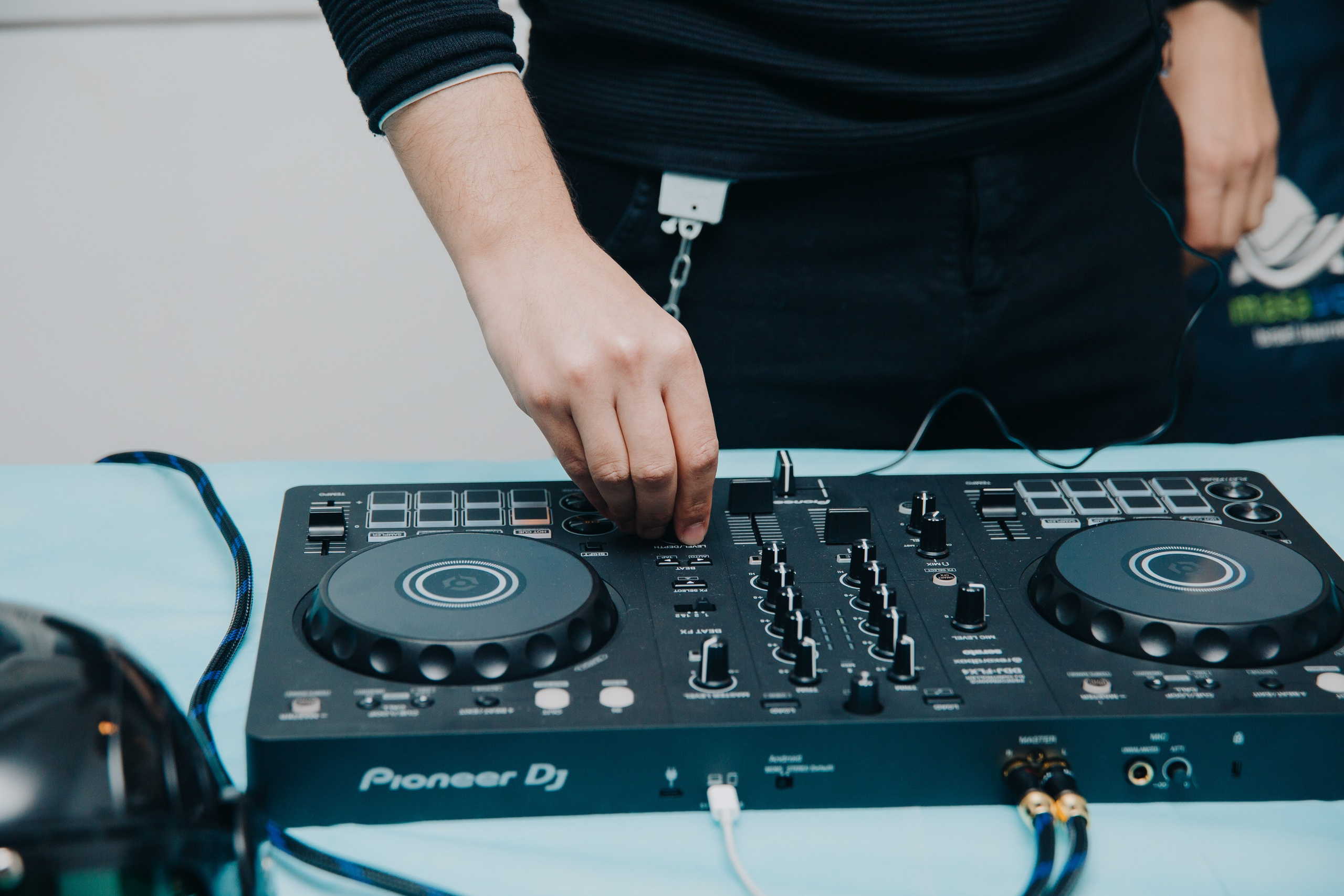 MoisheHouse Party. Портретный и репортажный фотограф в Израиле Рома Бирман