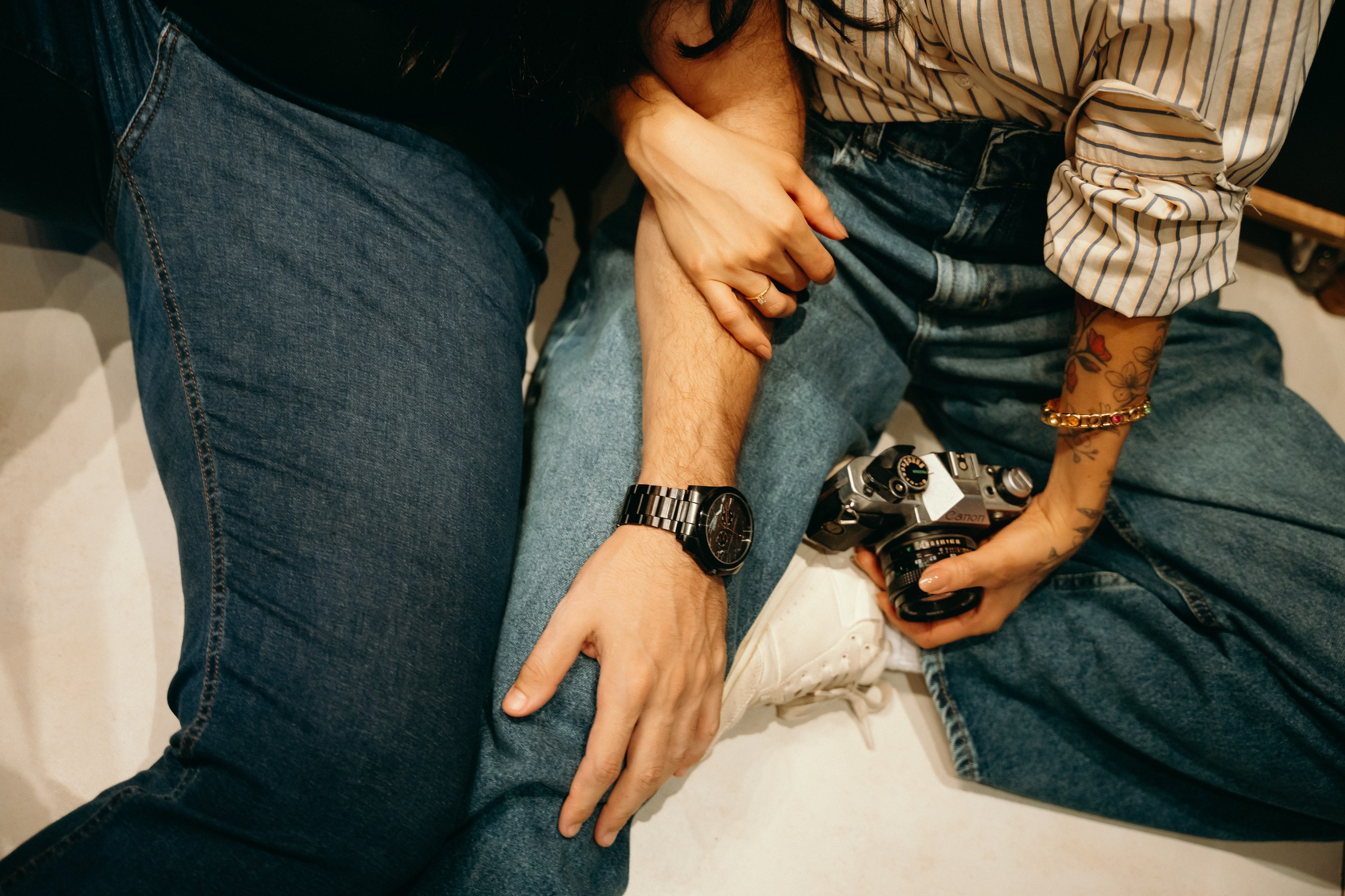 CASAIS. Fotografia de casamentos com verdade, sensibilidade e tempo preservado