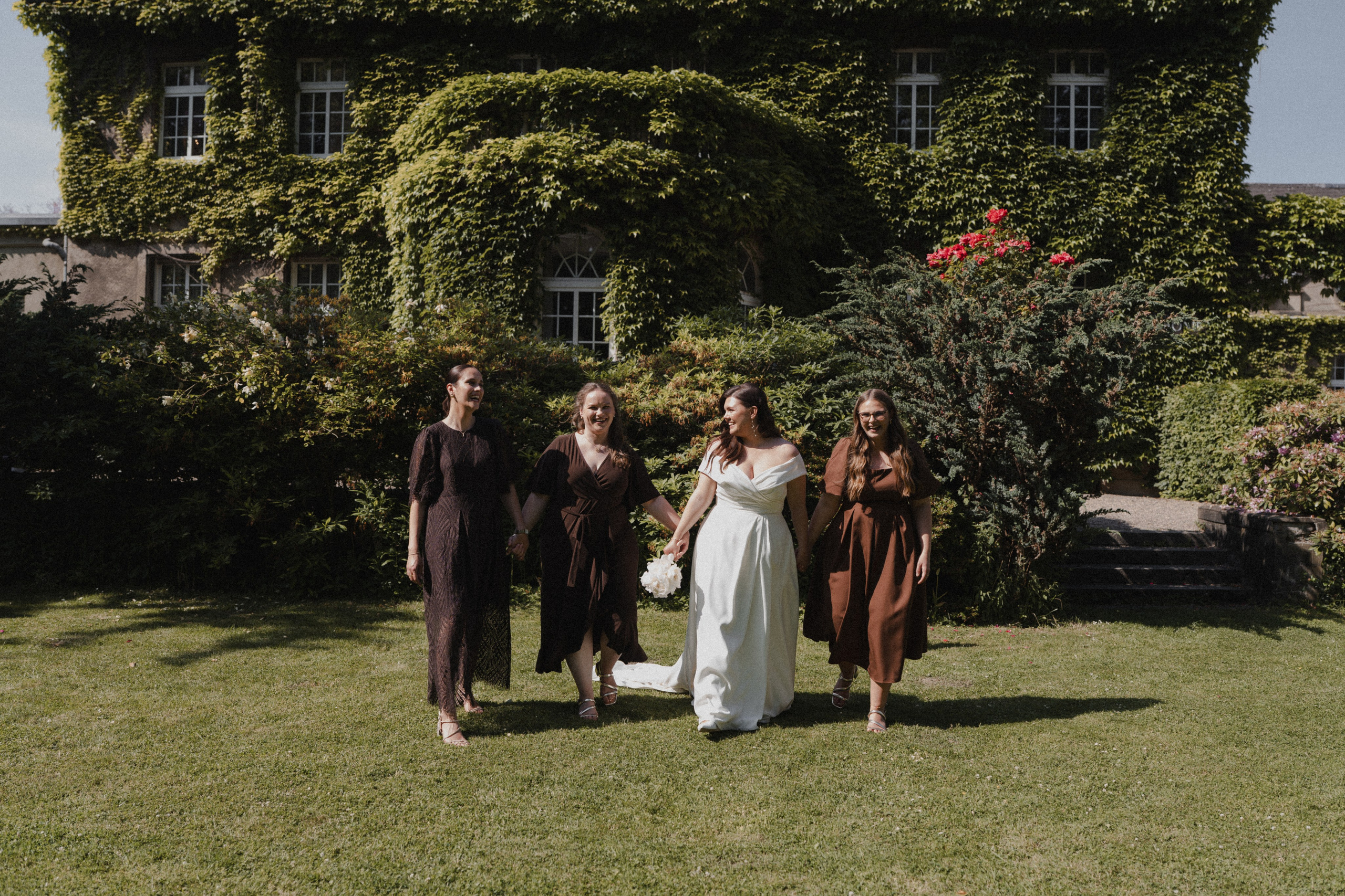 Jessica & Felix I Gesellschaft Harmonie Bochum. Hochzeitsfotografin Bochum | Halyna Reiche Fotografie NRW