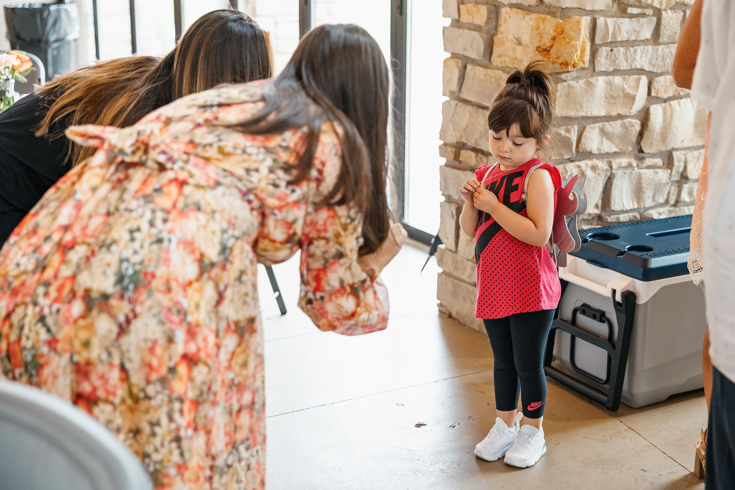 07.11.2021 Baby shower. Wedding family event photographer in Chicago Nick Yushevich