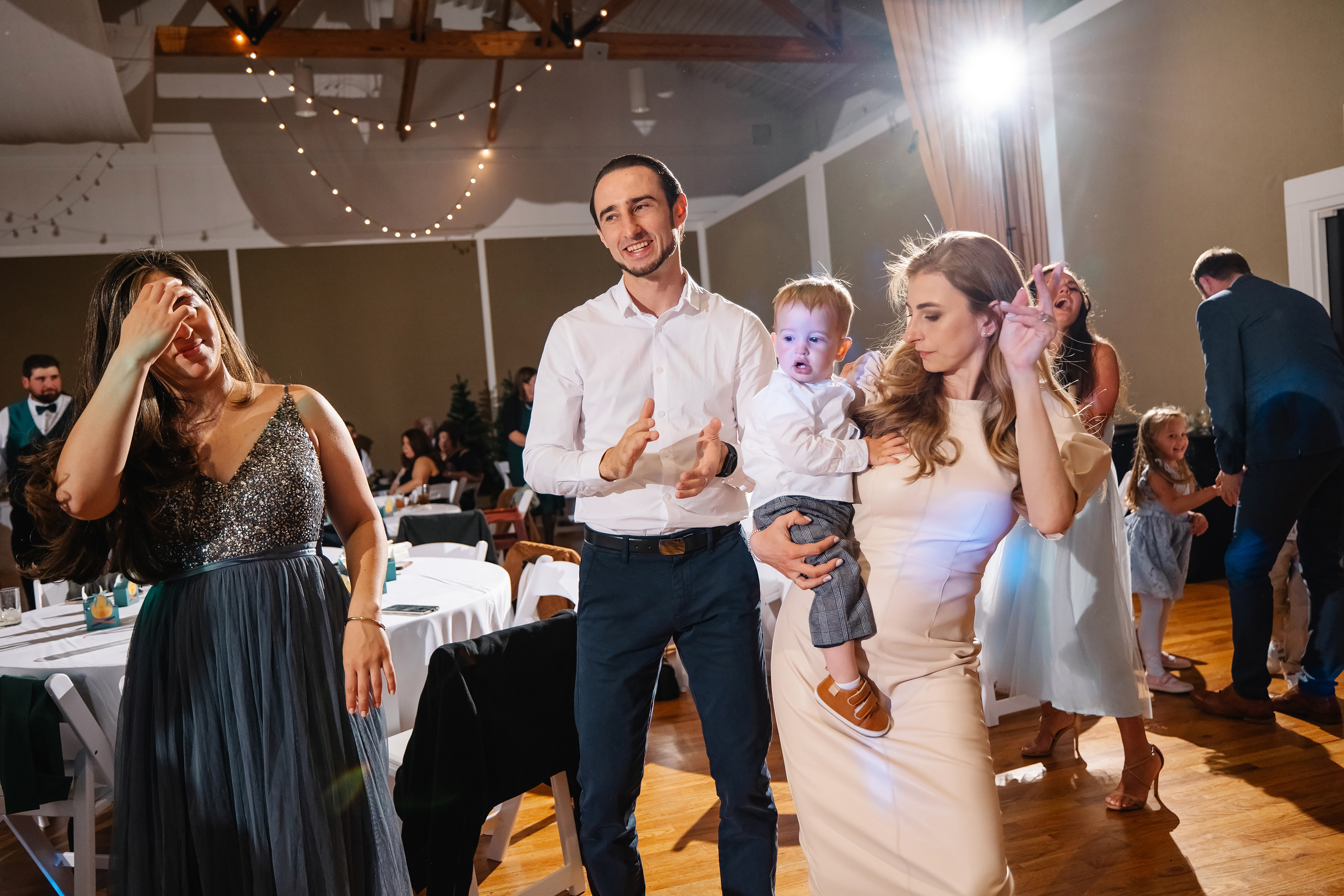 05.29.2021 Wedding. Wedding family event photographer in Chicago Nick Yushevich